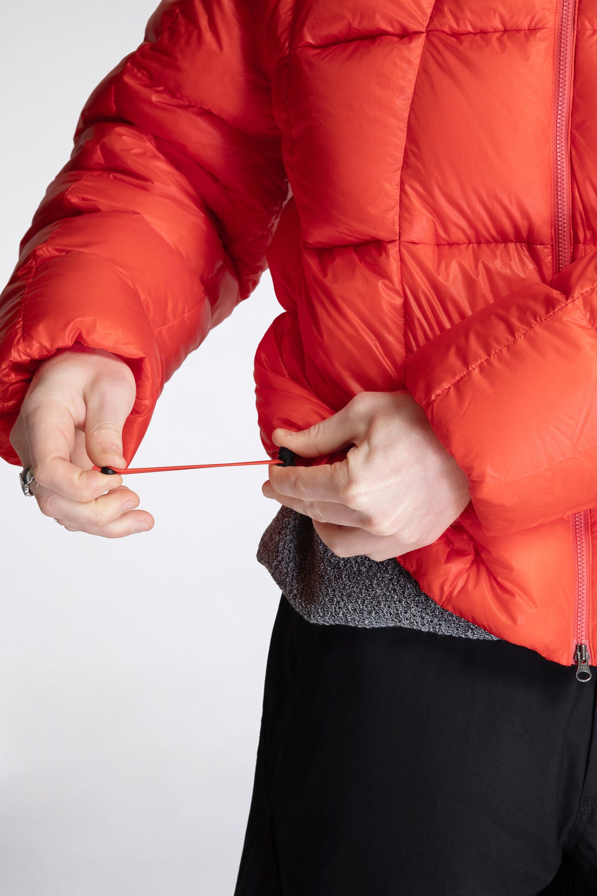 Three-Dimensional Down Parka Scarlet