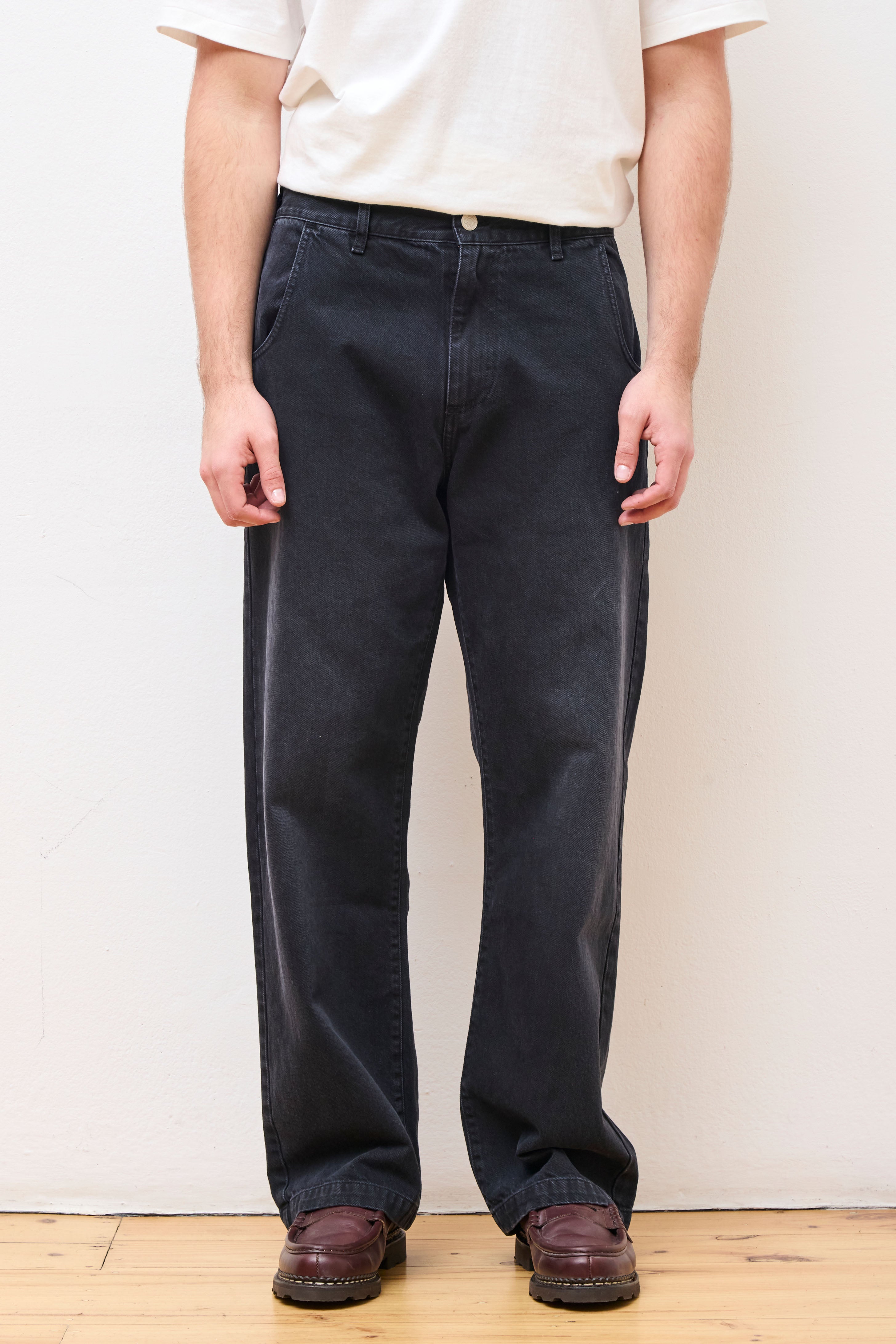 Straight Cut Jeans Faded Black