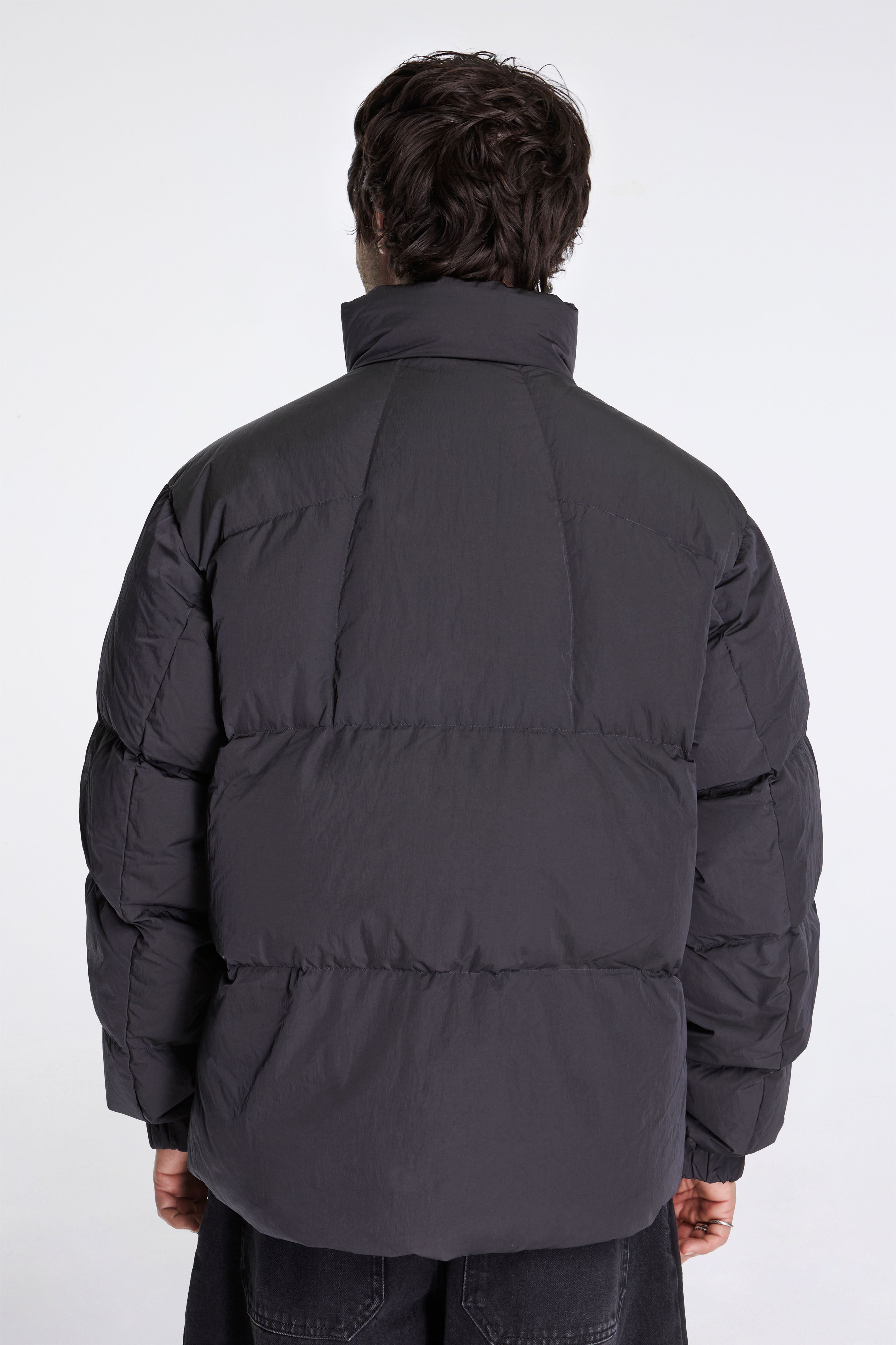 Dope Dyed Ripple Nylon Down Jacket Dark Charcoal