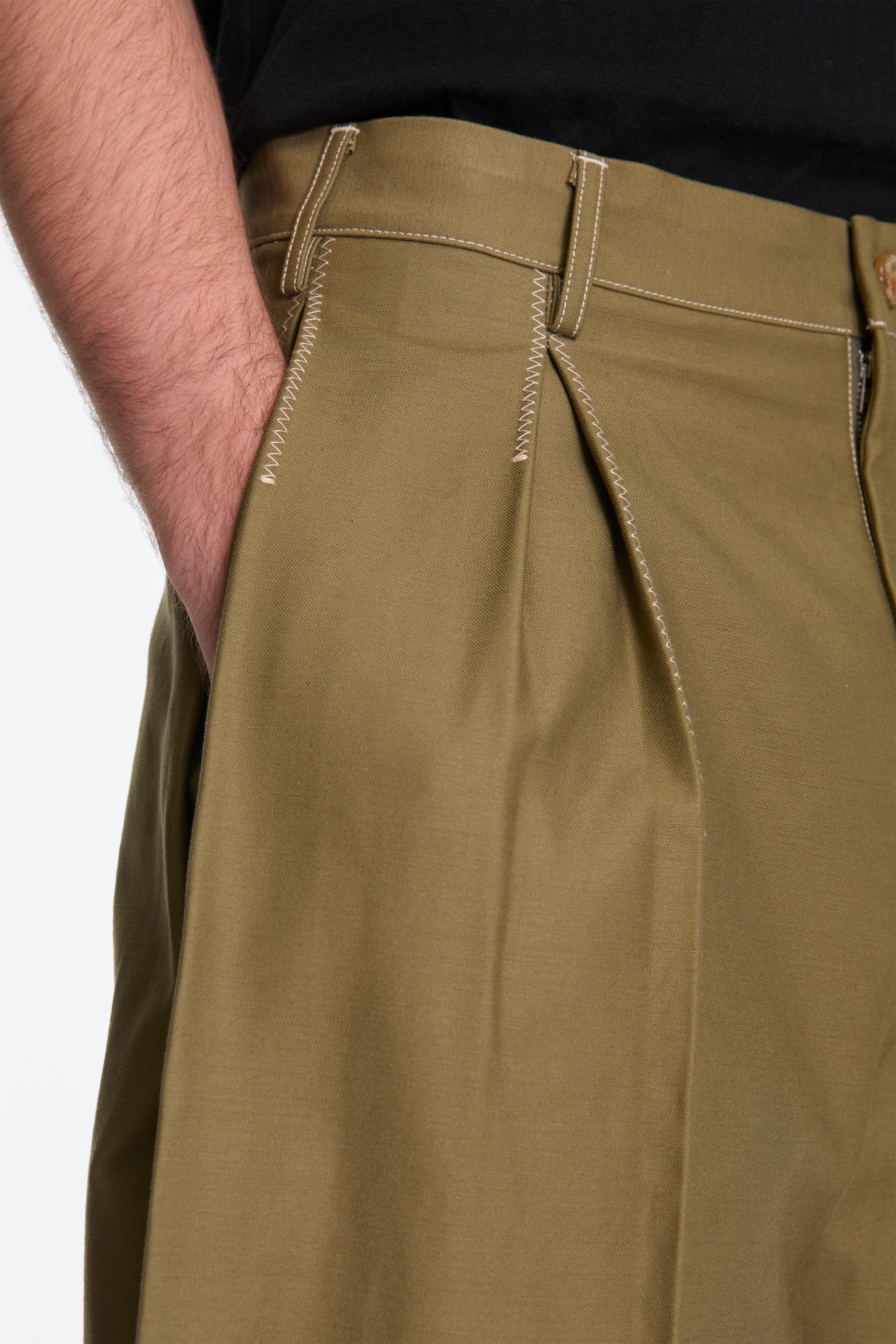 Tuck-Detail Cotton Pants Khaki