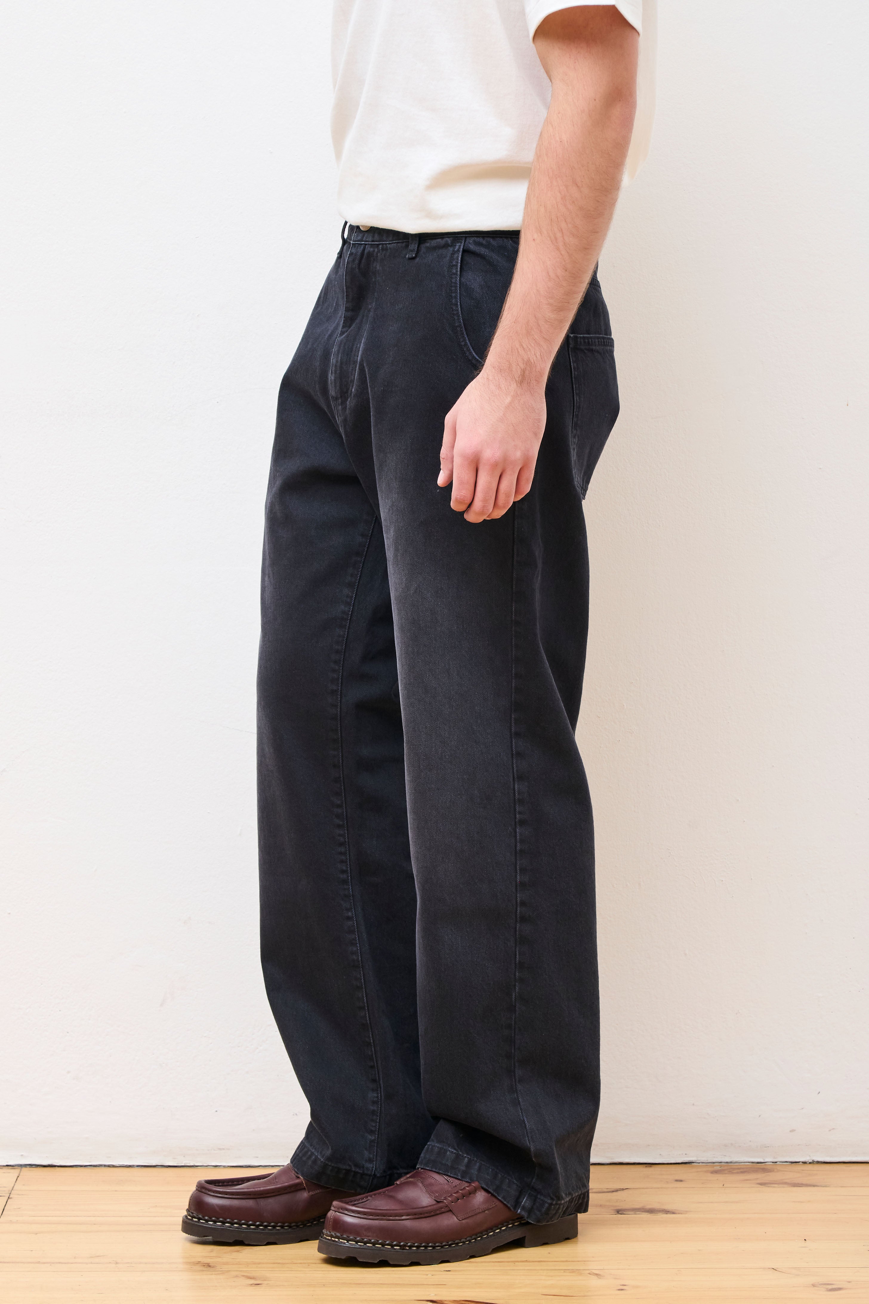 Straight Cut Jeans Faded Black
