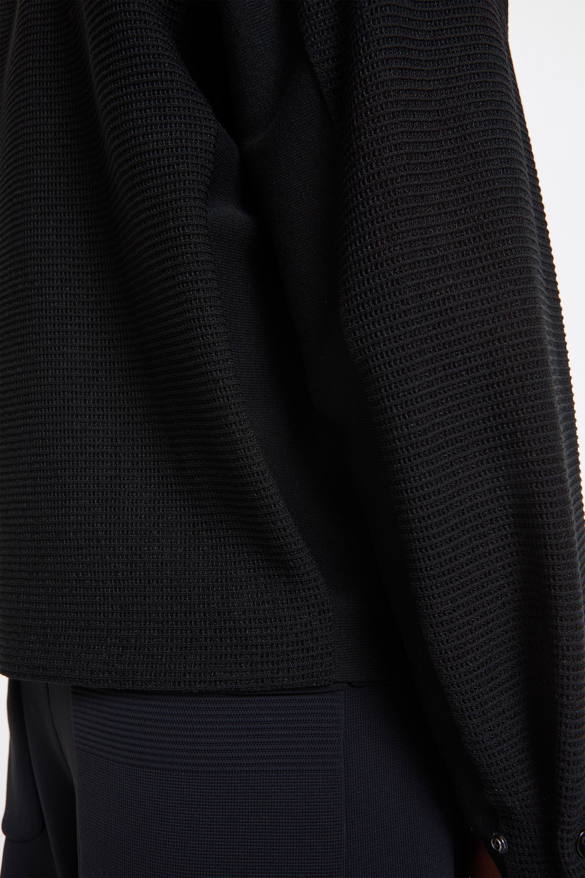 Waffle Lucent Stand Collar Zip Blouson Black