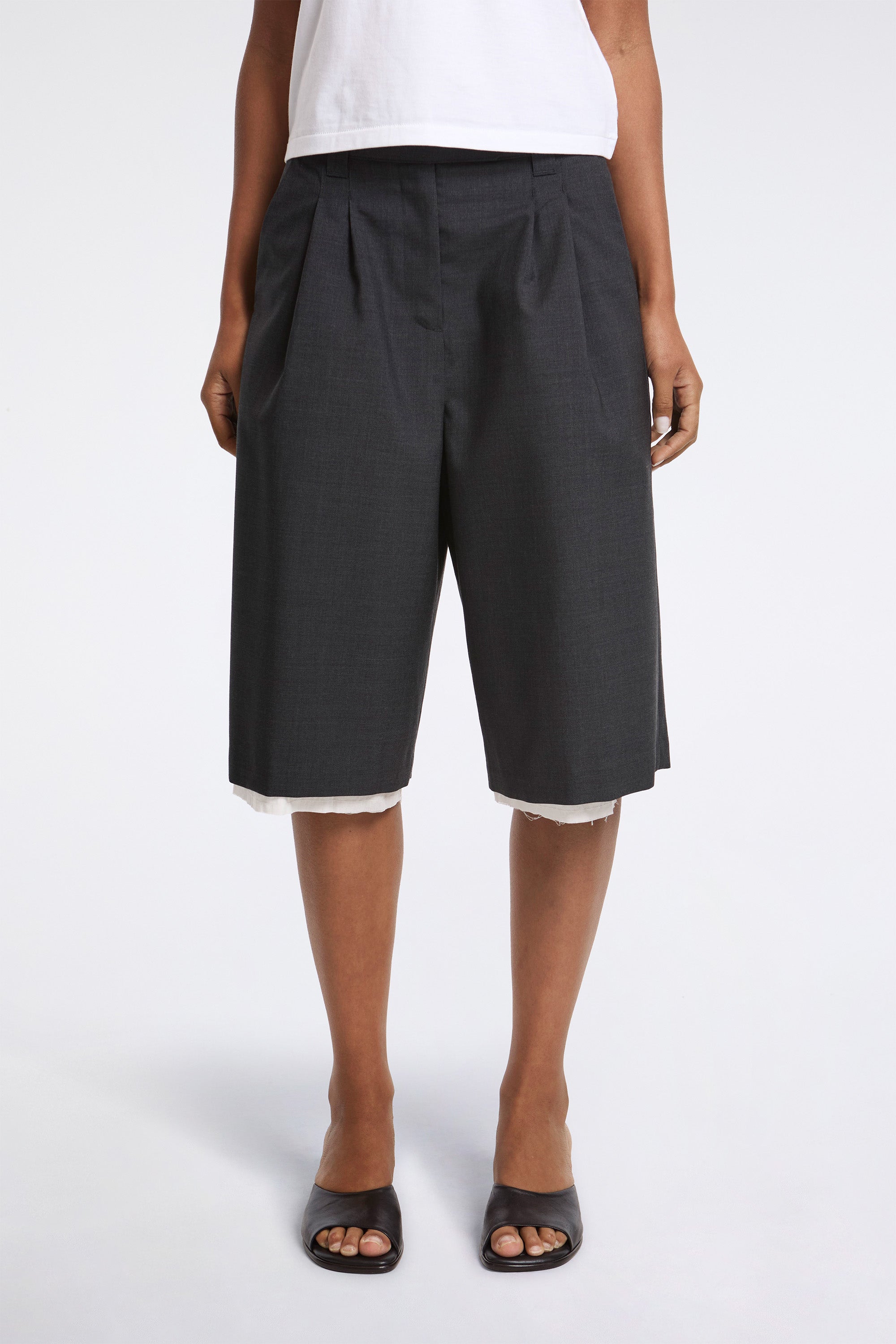 Womens Slash Shorts Dark Grey Tropical Wool