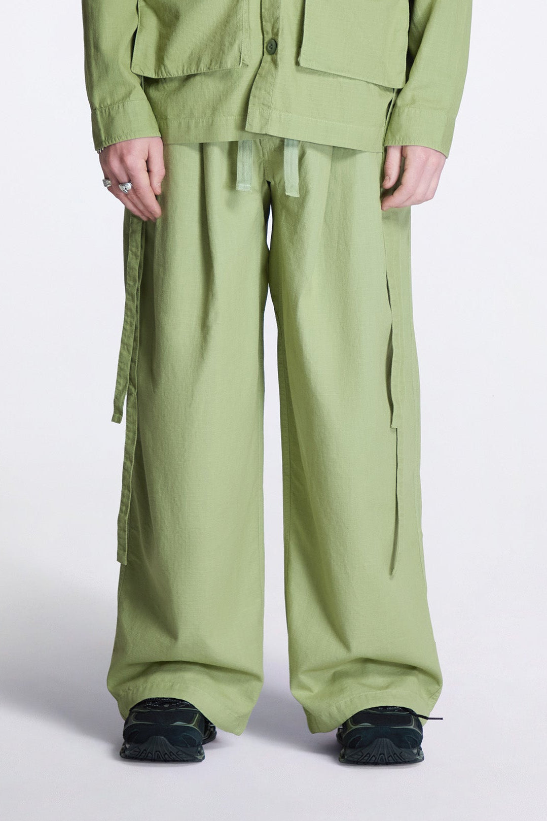Hemp Ripstop Pleated Trousers Moss Green
