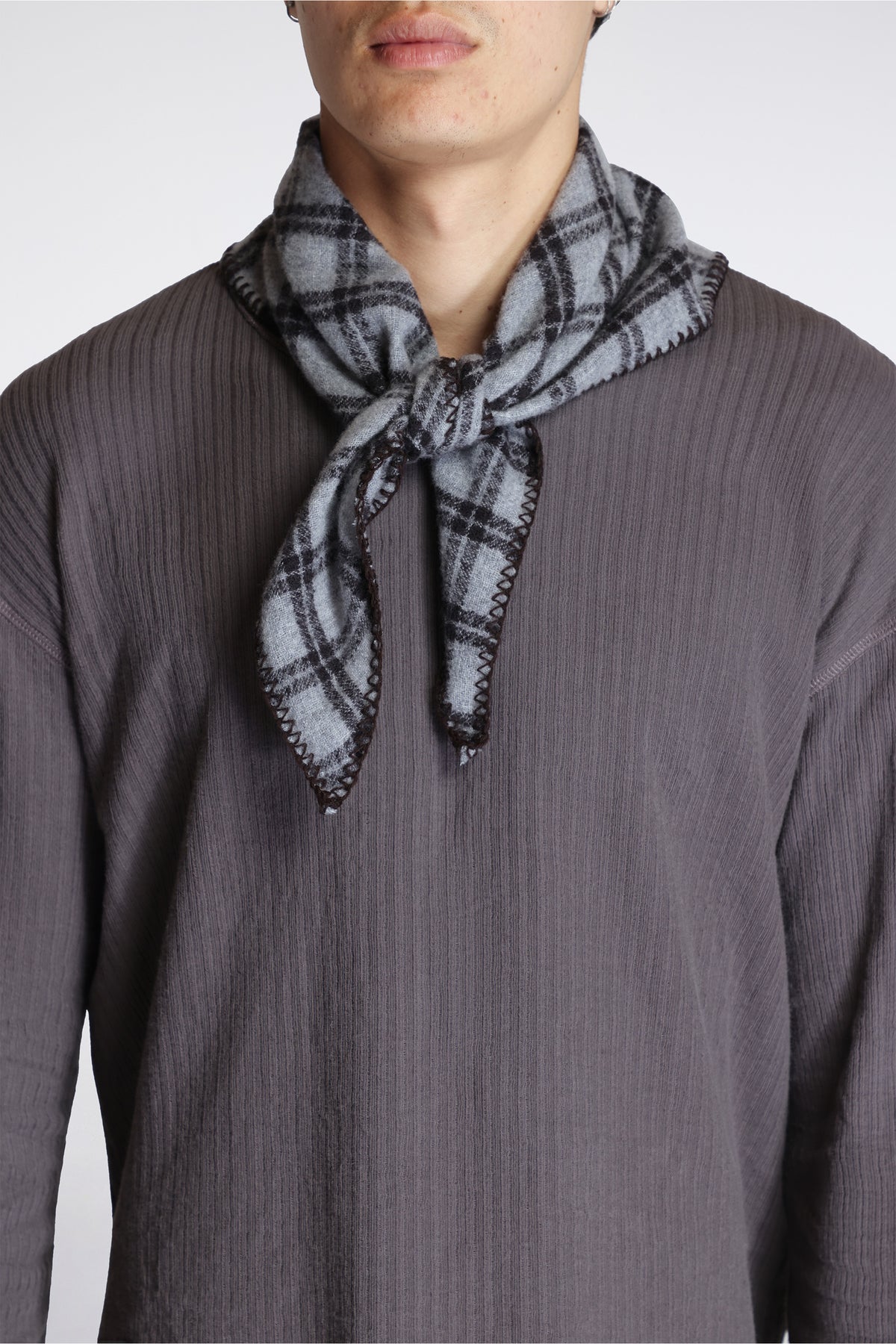 Triangle Scarf Taupe Grey Check