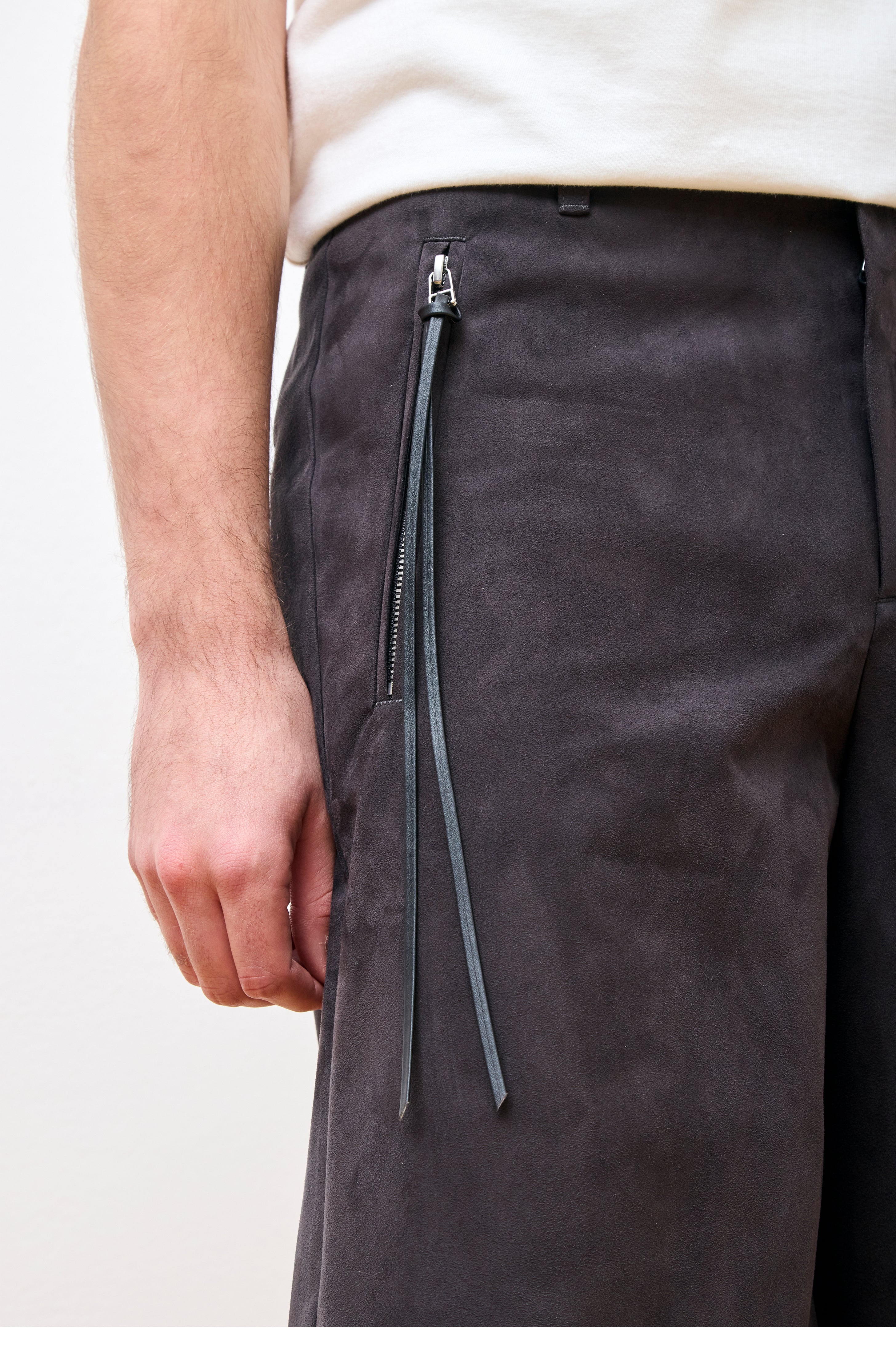 8.0 Technical Pants Center Black