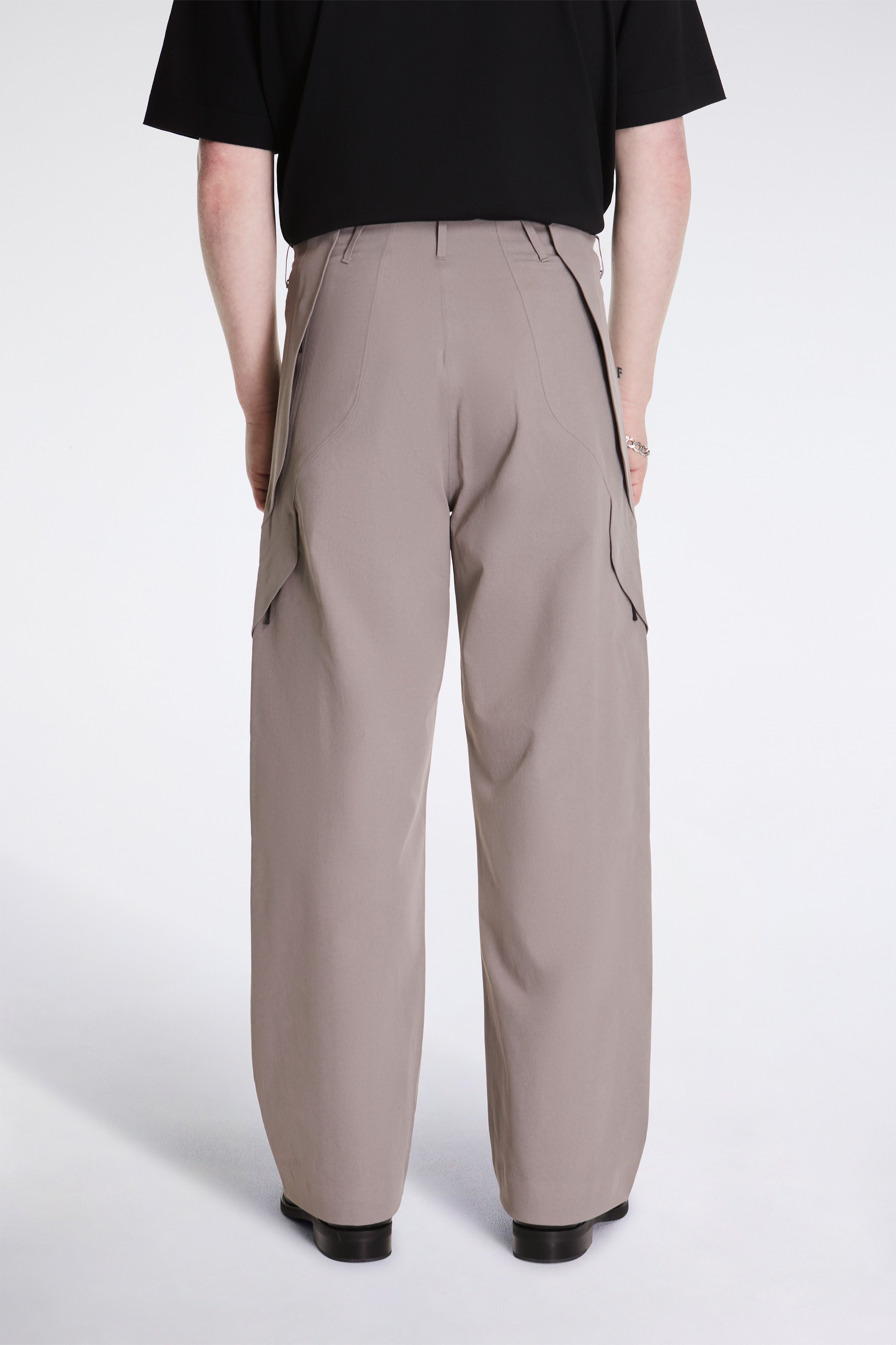 Goldwin _J.L-A.L_ Cargo Pants Driftwood