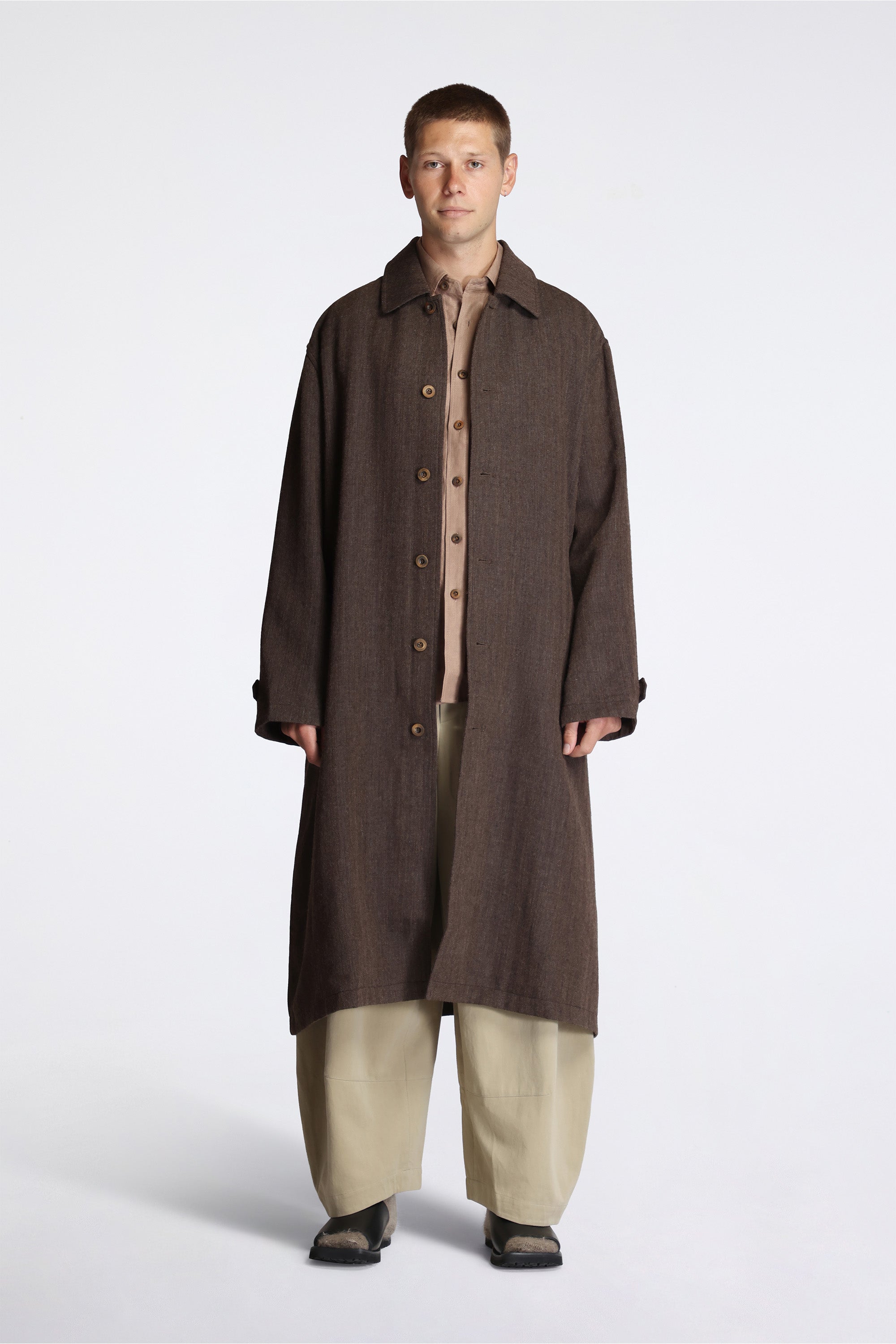 Lightweight Mac Coat Natural Black Wool Herringbone
