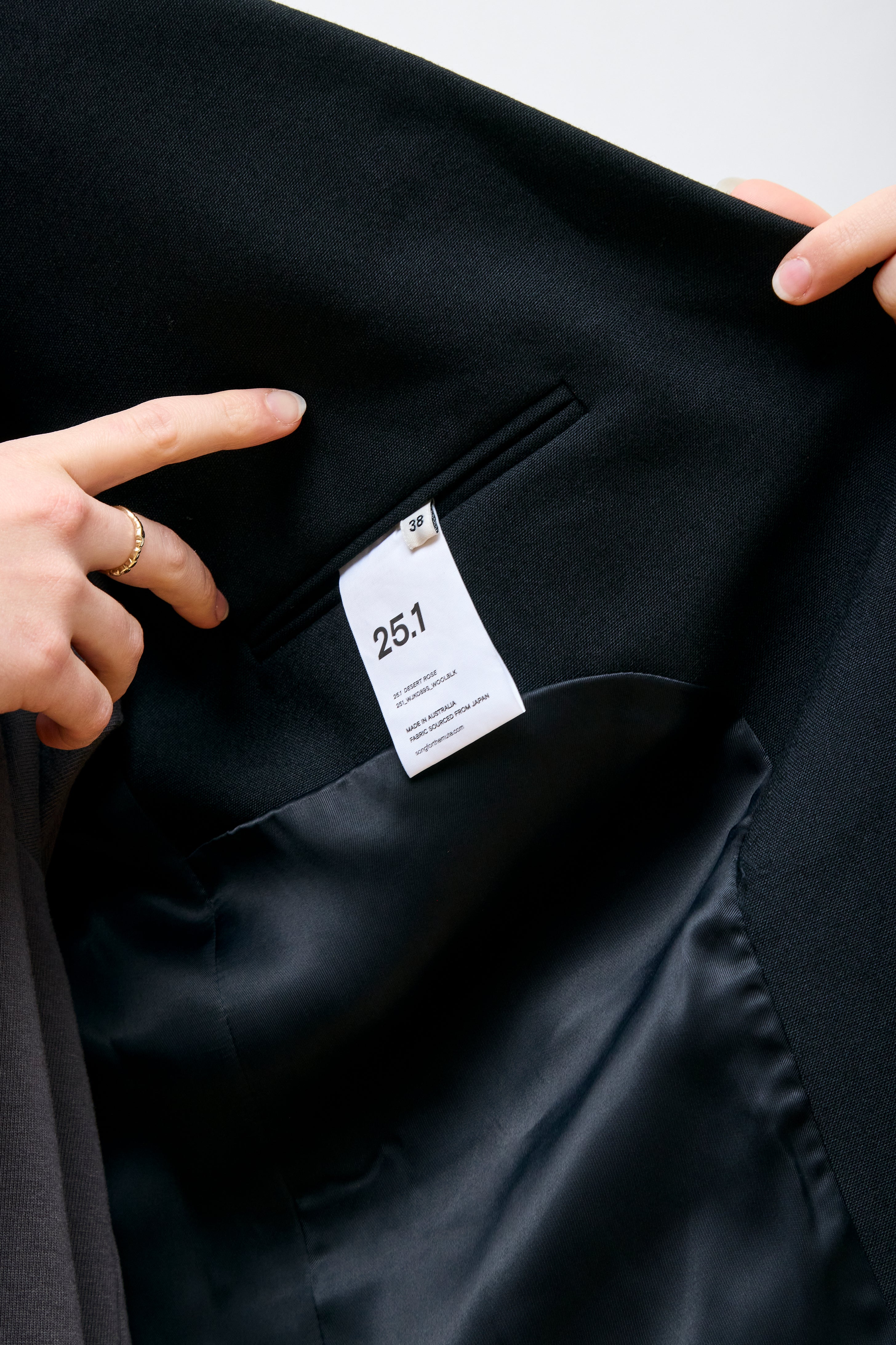"Slash" Tailored Blazer Black