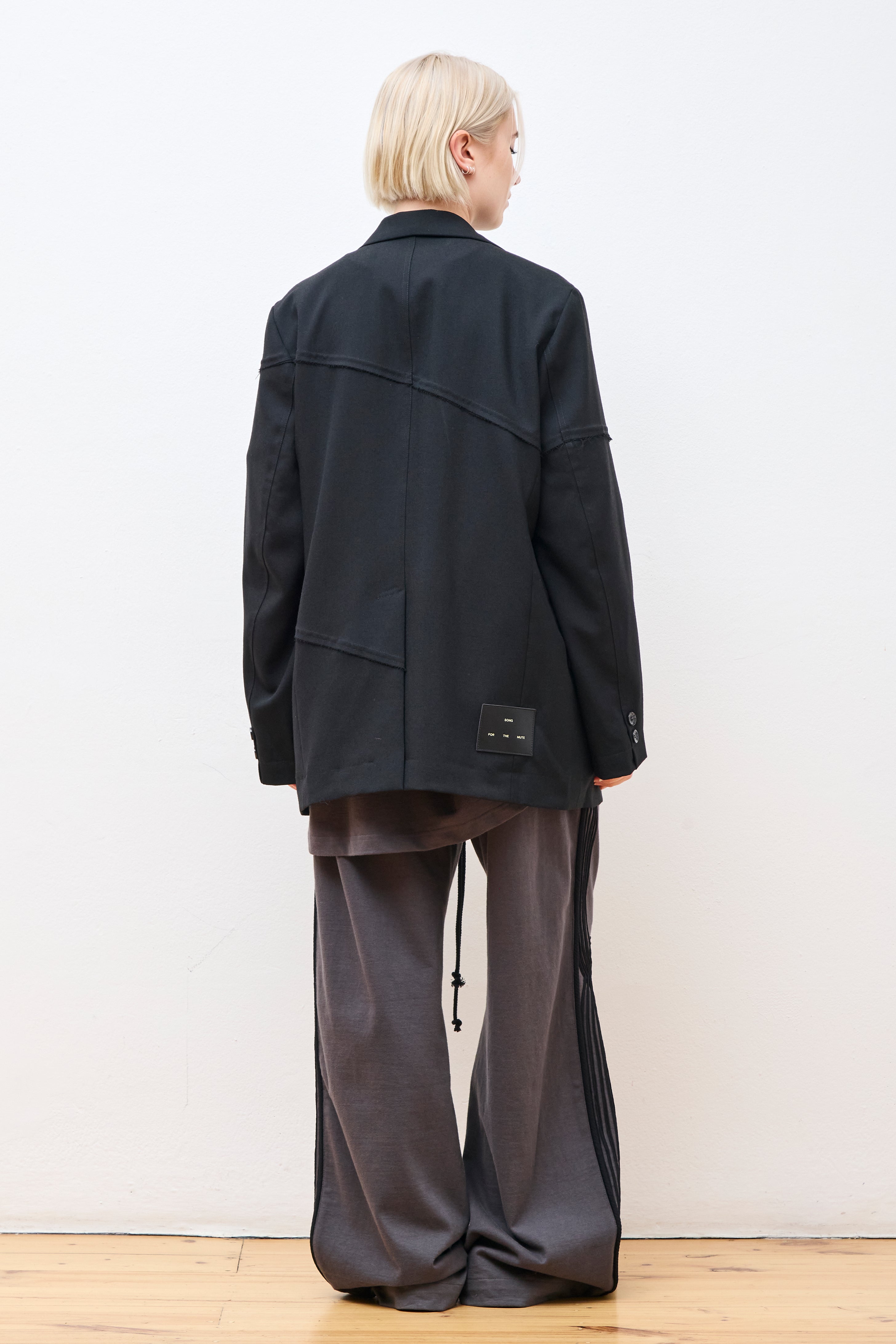 "Appliqué" Relaxed Lounge Pant Washed Black