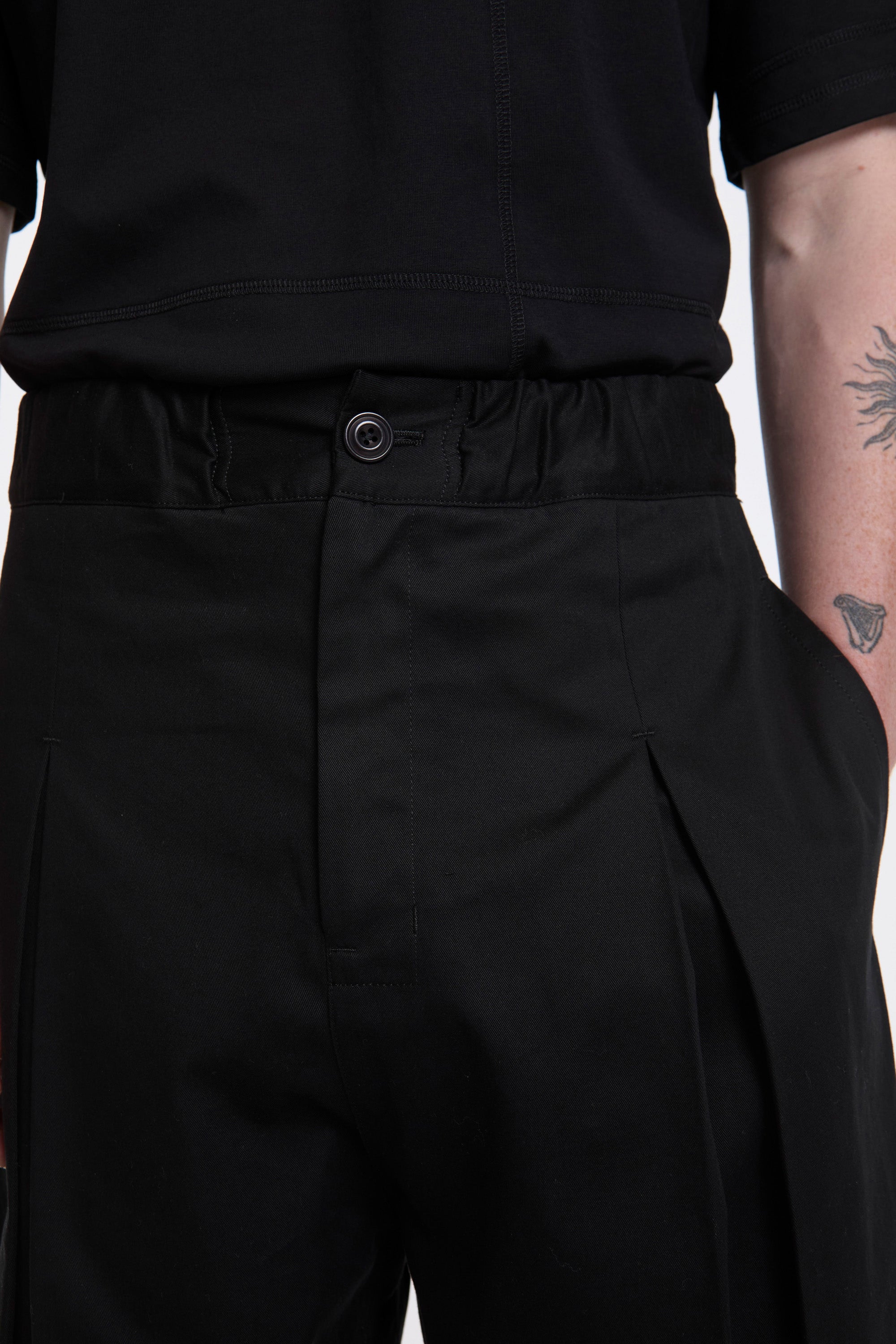 Box Pleat Trouser Black