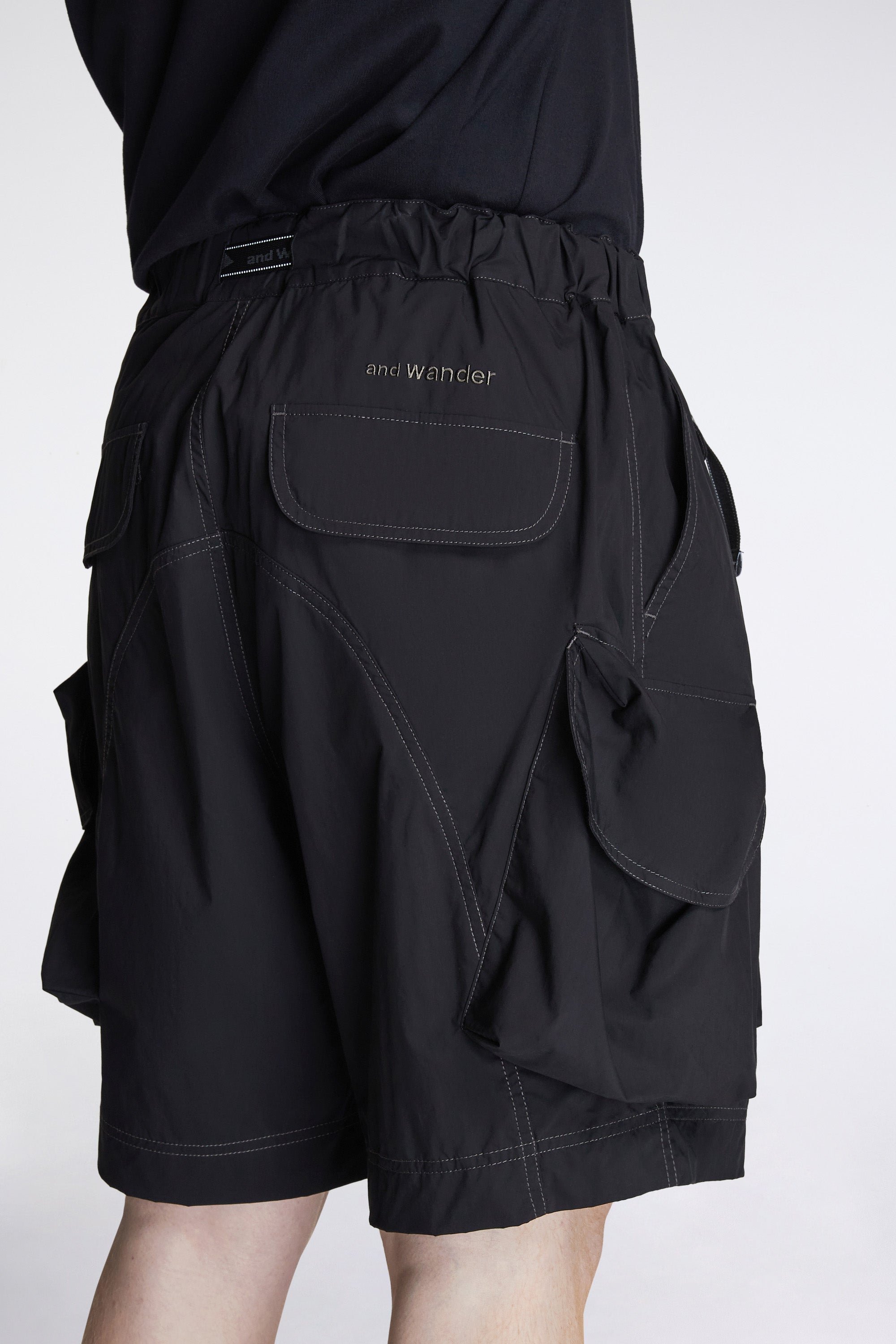 Multi Pocket Shorts Black