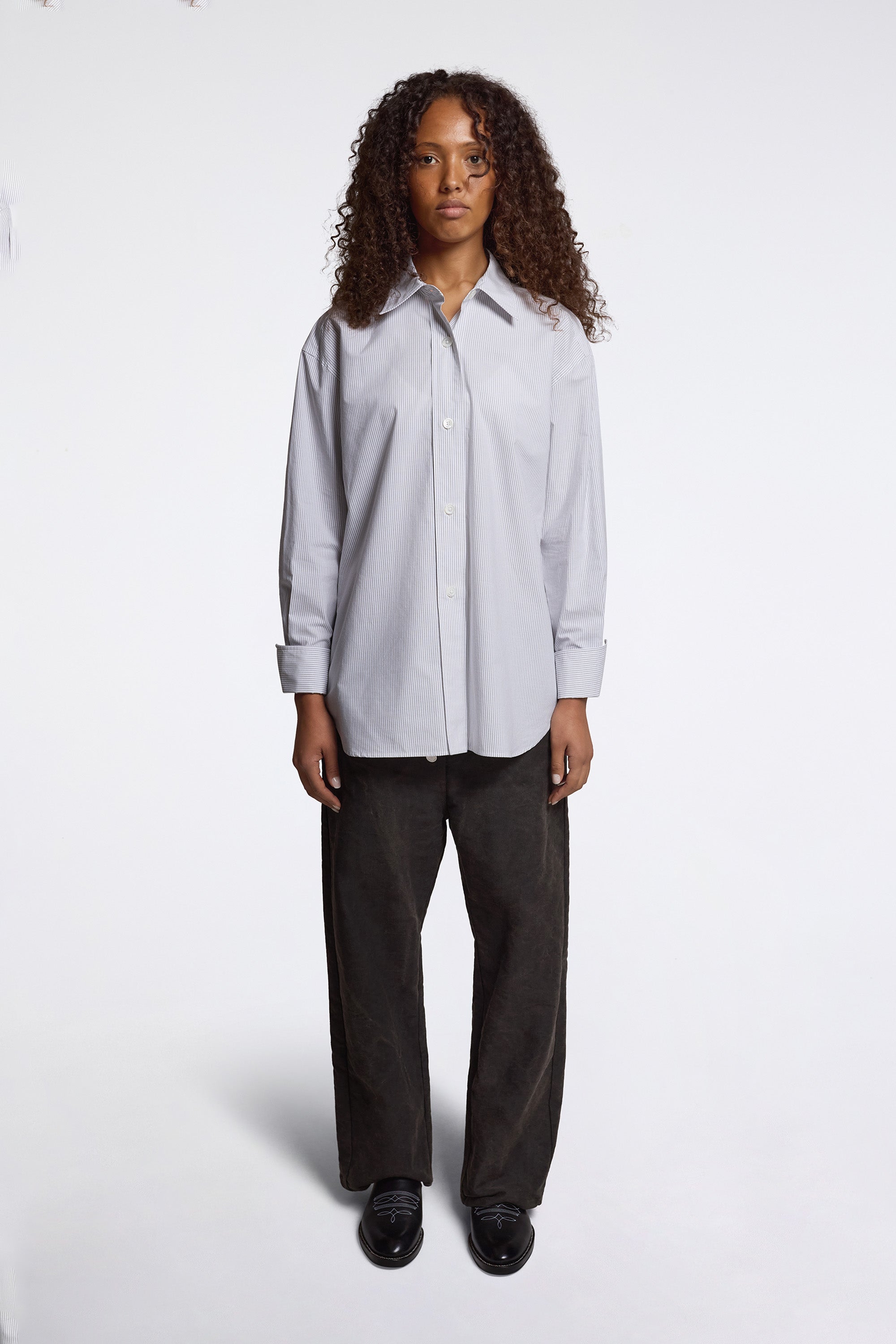 Turn Up Cuff Shirt White / Grey