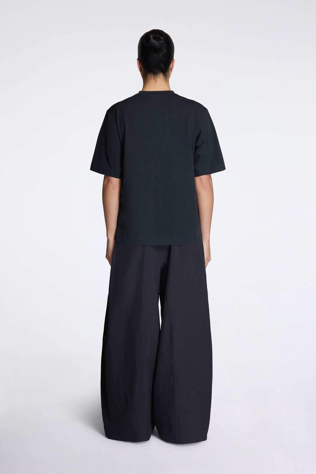 Metron SS Tee Black