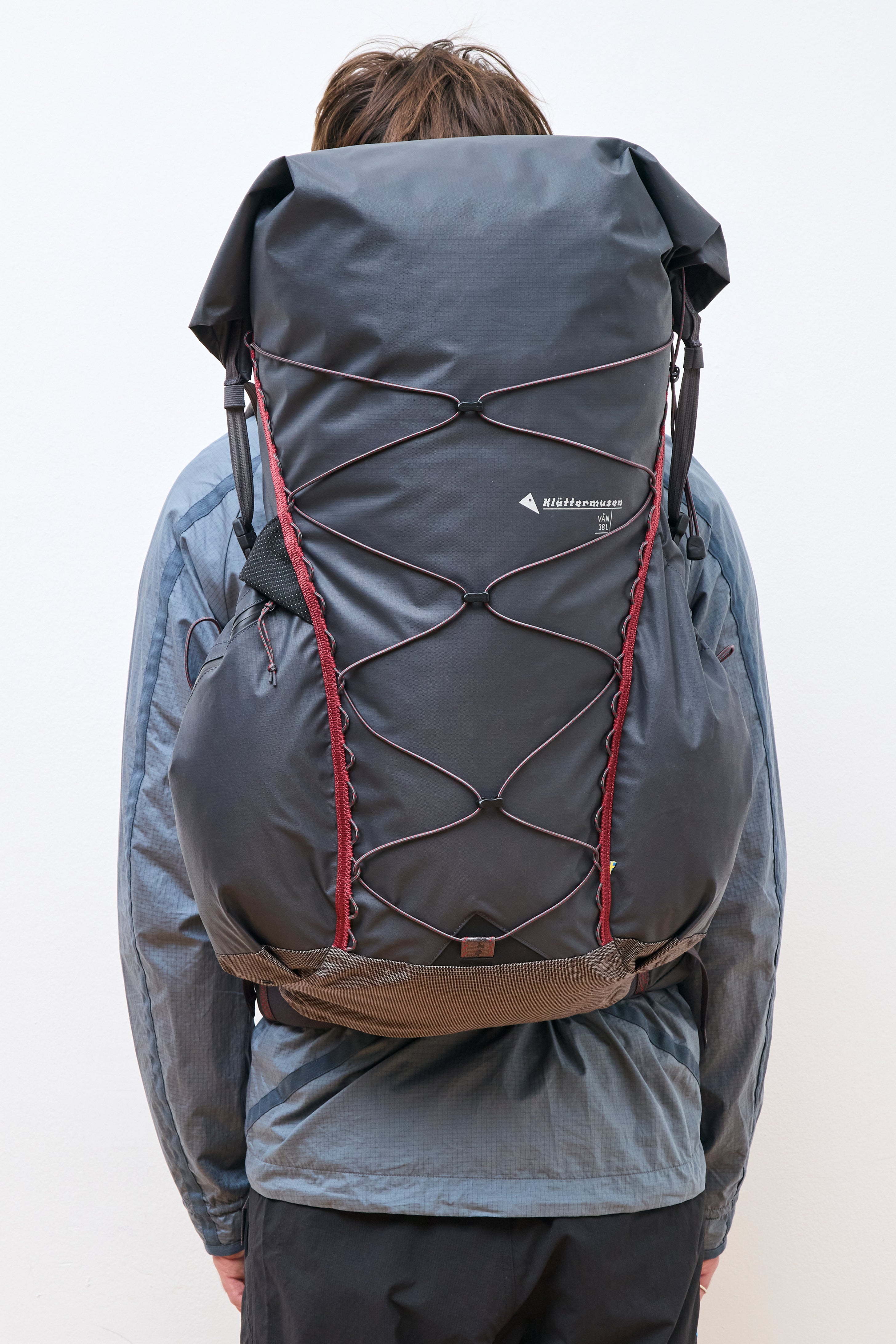 Vån WP Backpack 38L Raven