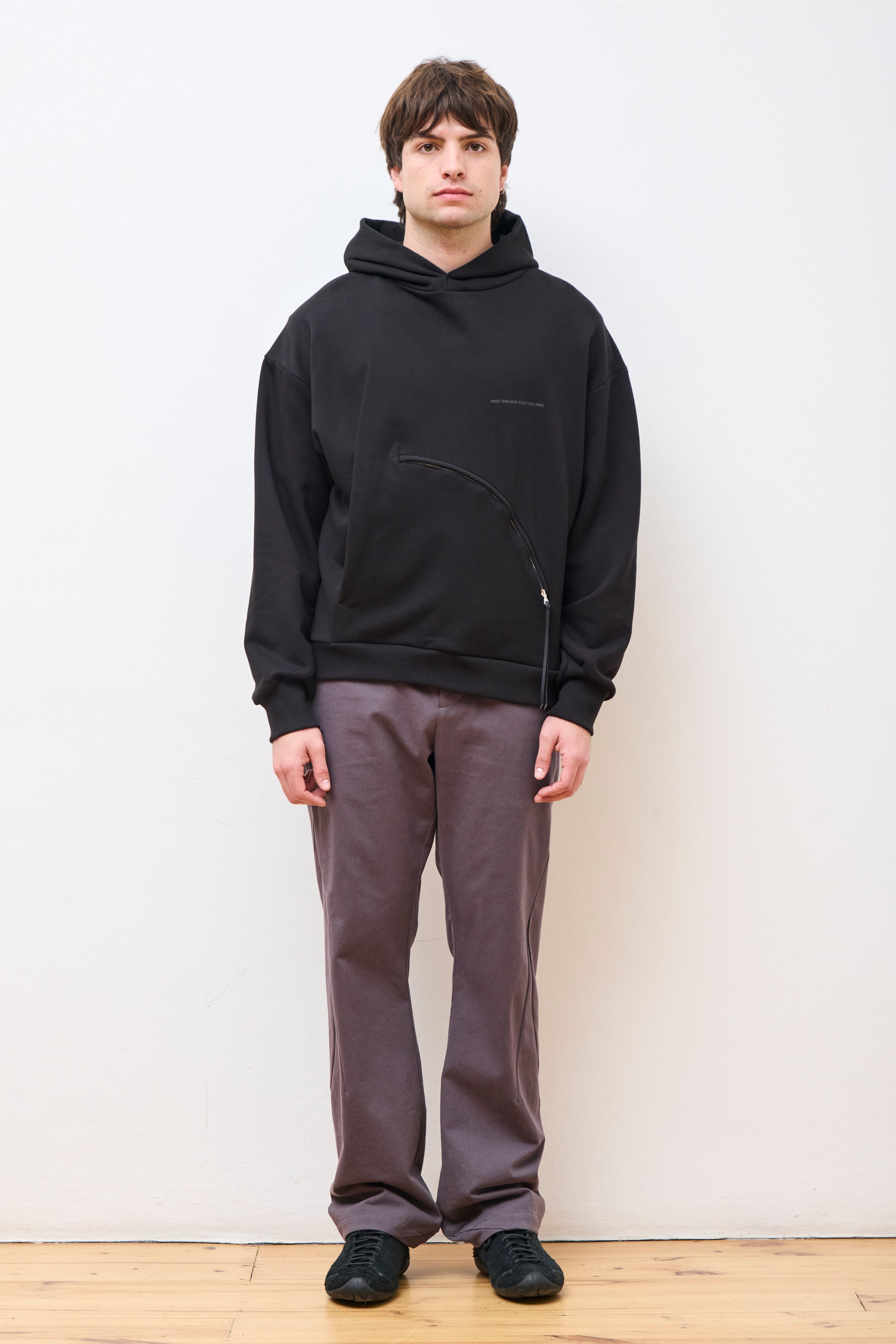 8.0 Hoodie Center Black