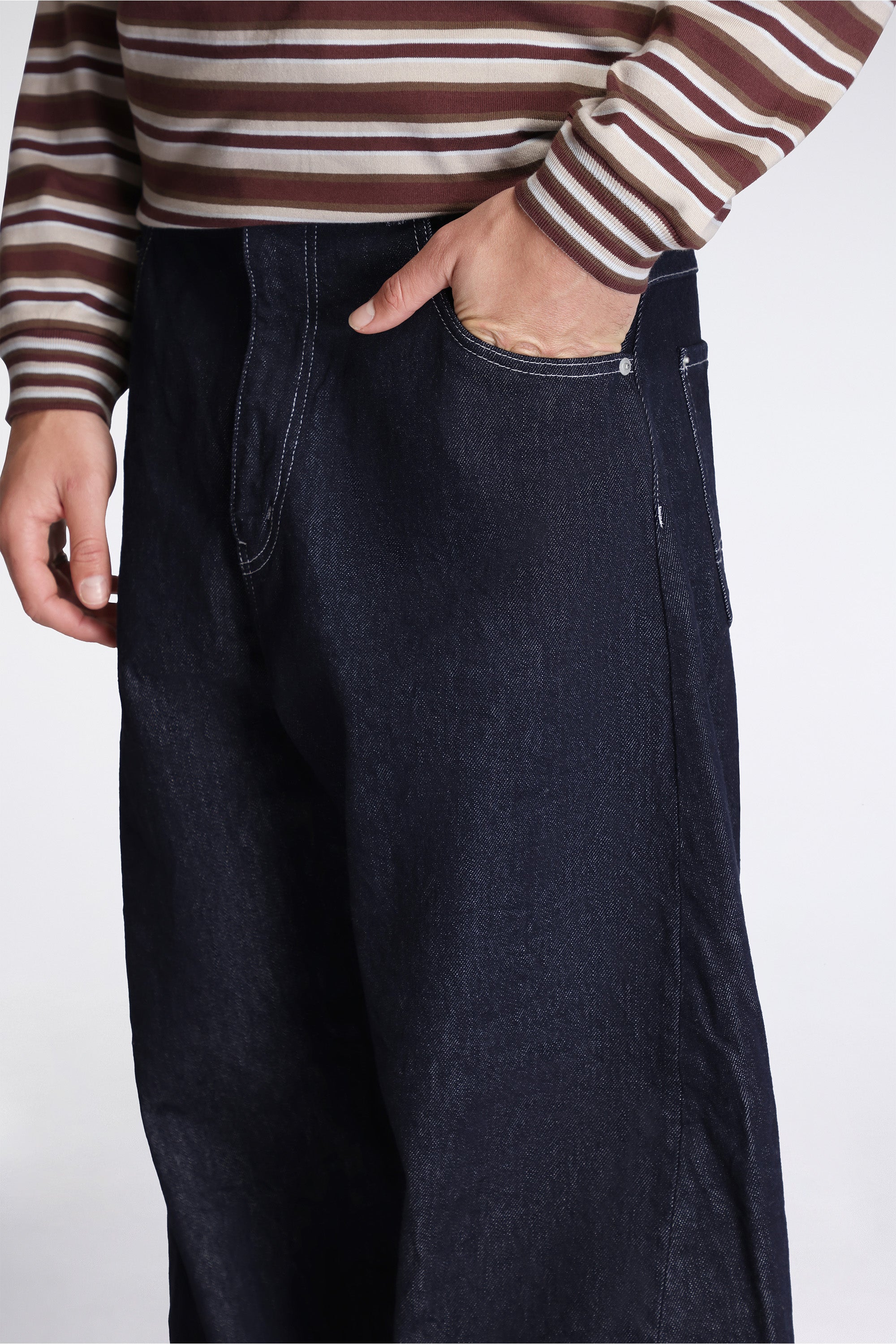 Barrel Denim Jeans Navy/White