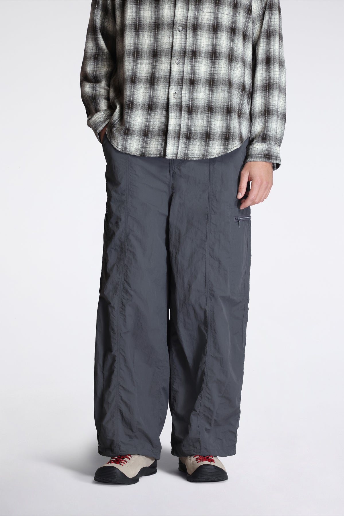 Nylon Loose Balloon Pant Carbon