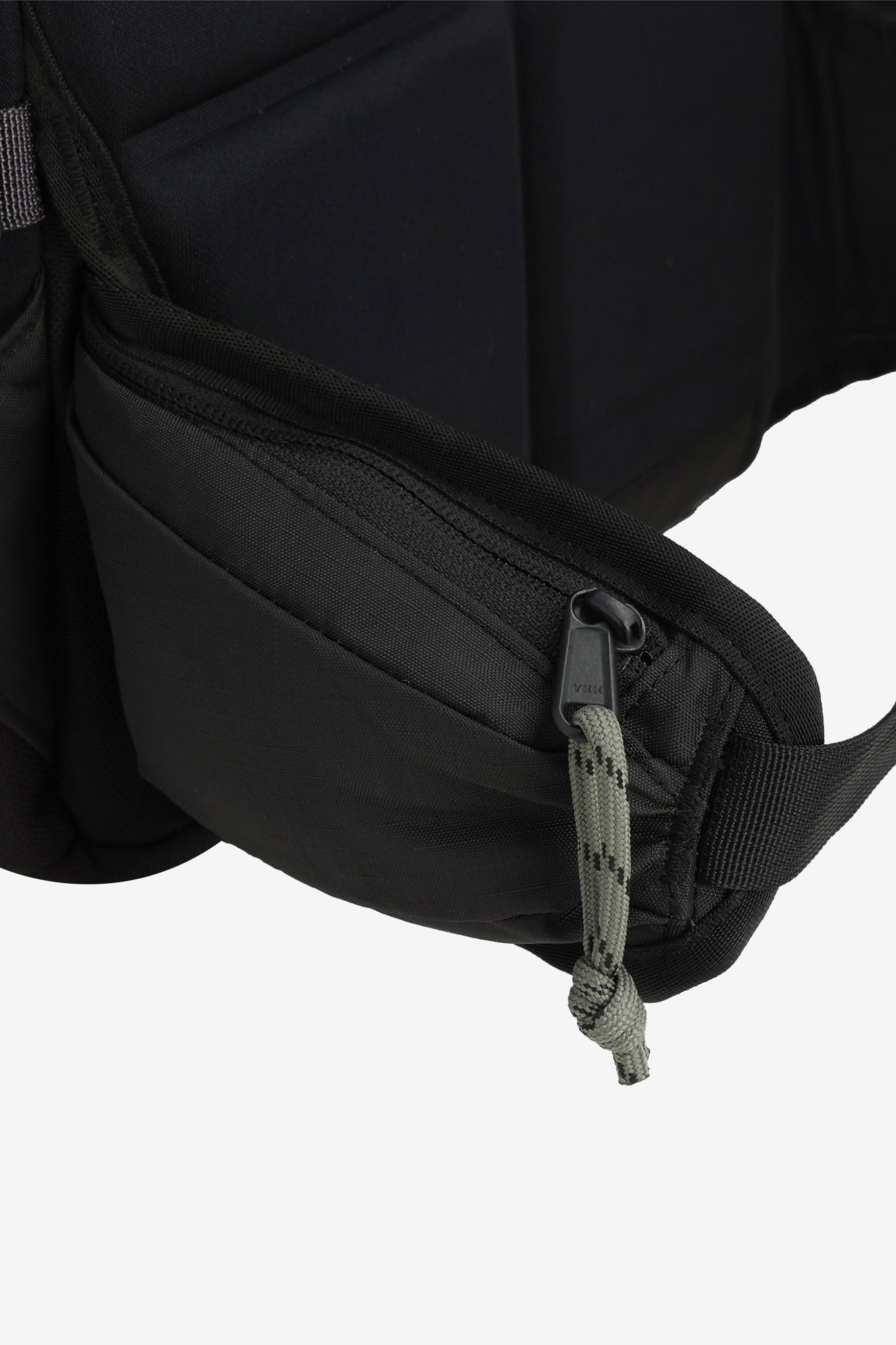 Rover Trail Pack 22L Black/Neutral