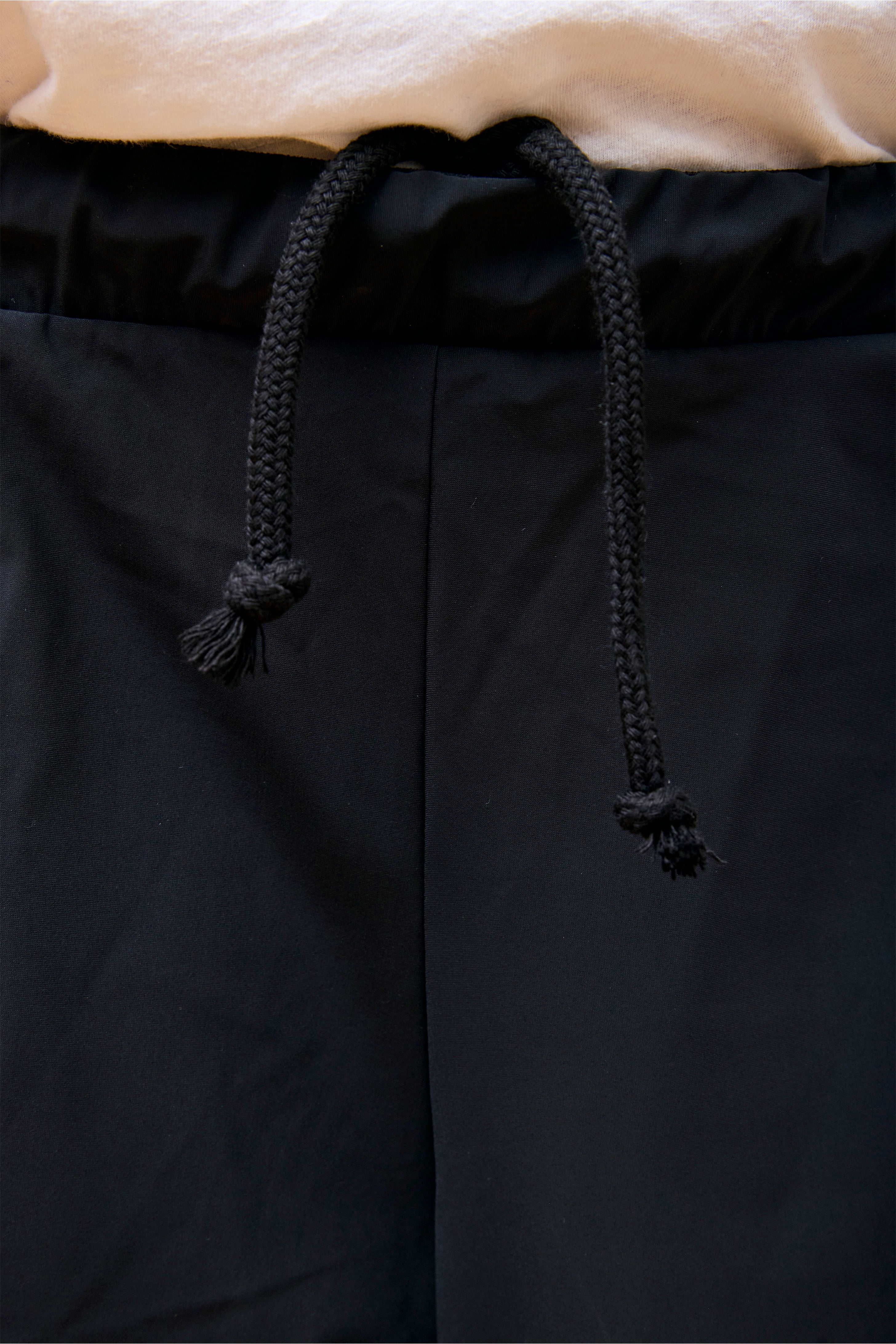Baggy Warm Up Pant Black