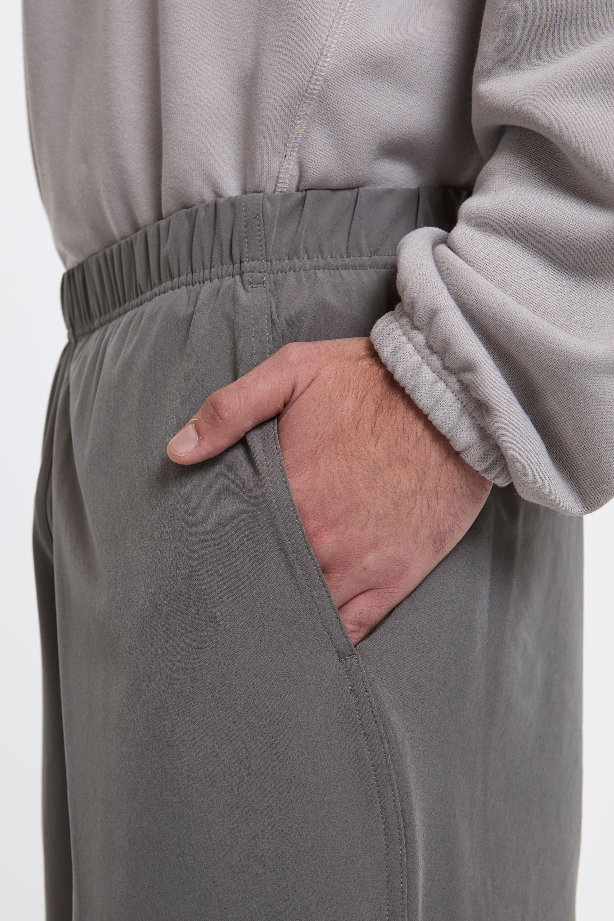 9" Training Shorts Carbon