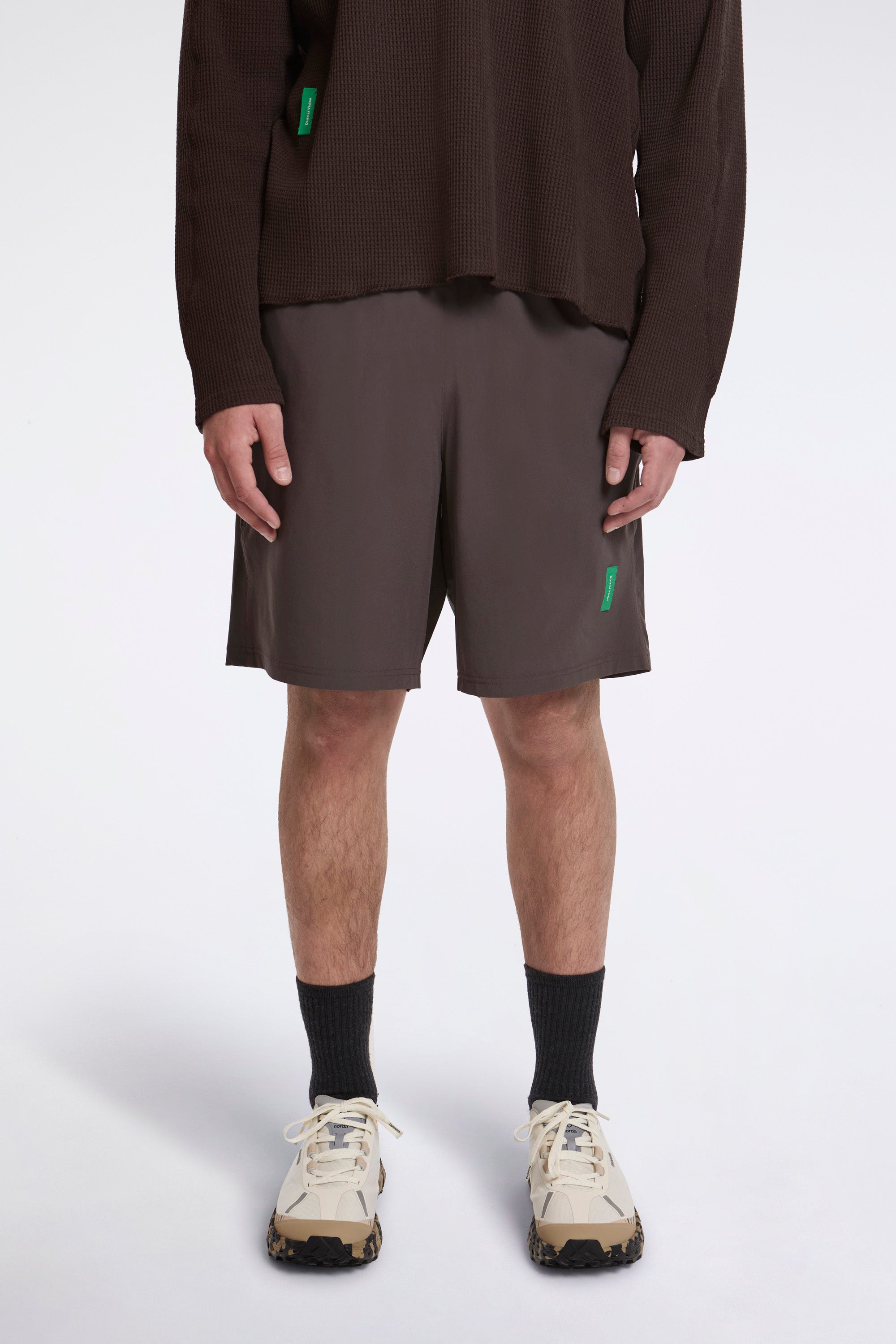 9" Training Shorts Dark Taupe