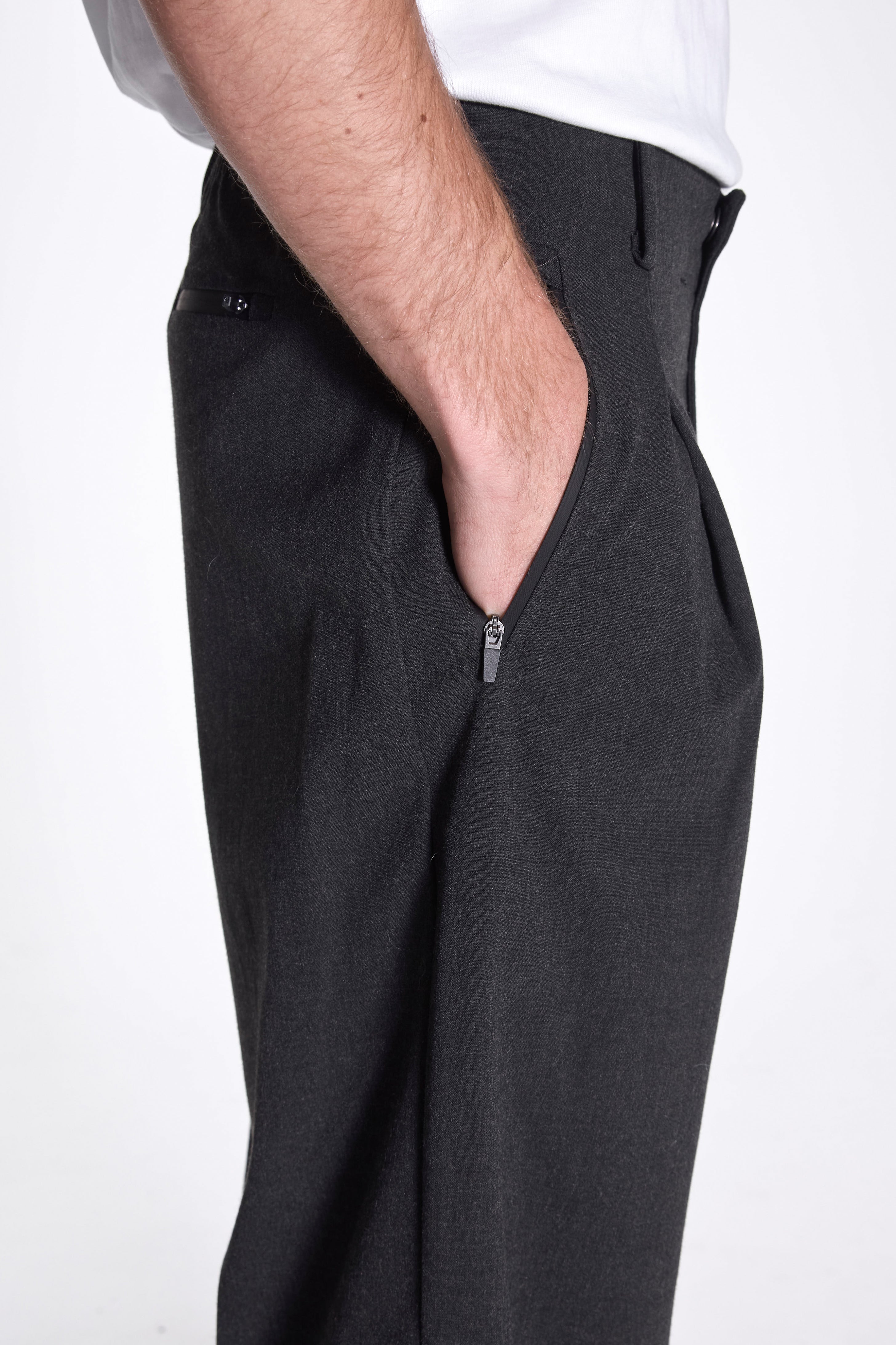 Waypoint Texture Trouser Dark Grey