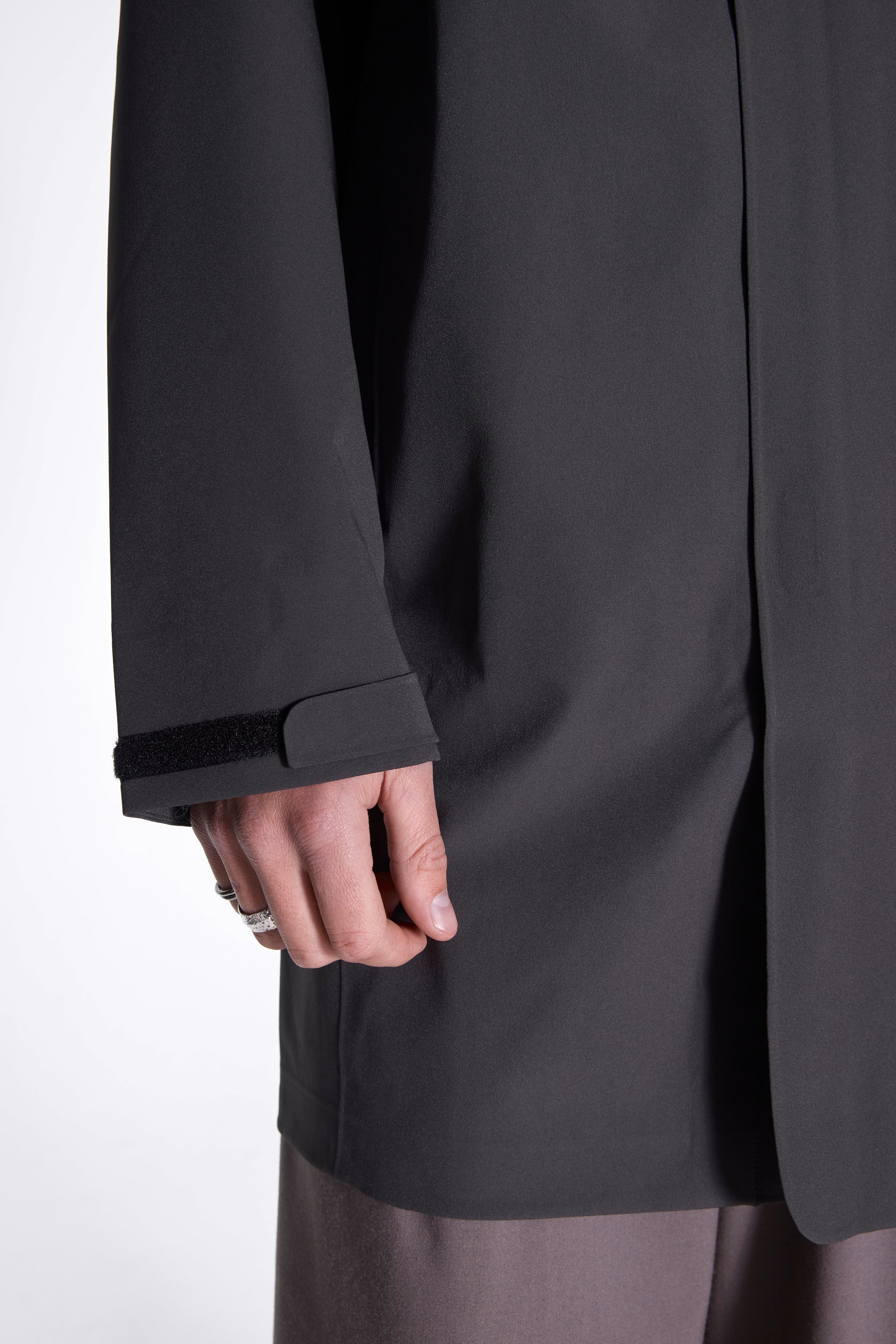 Arc 3L Shell Coat Charcoal Black