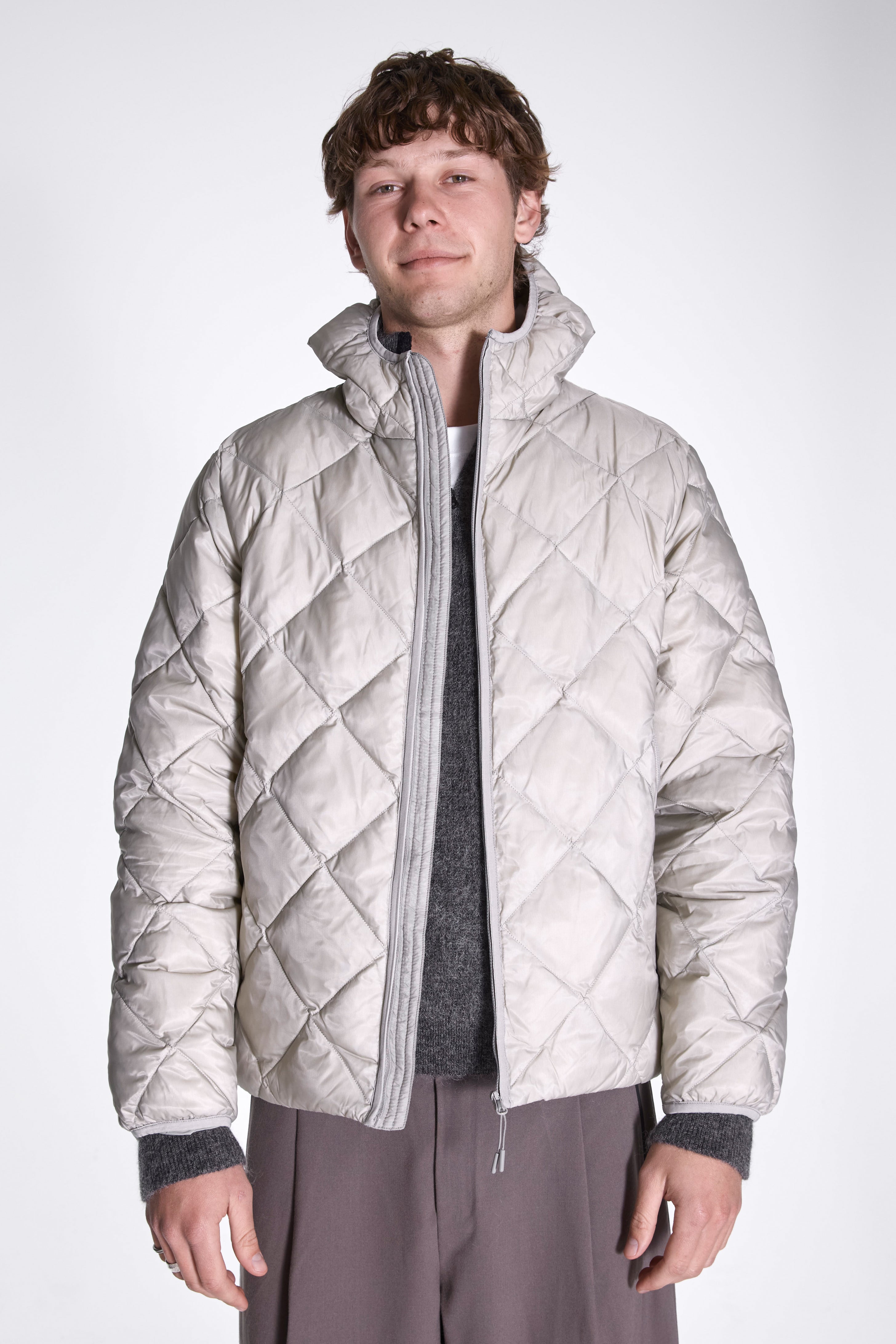 Base Lt Down Hooded Jacket Sand