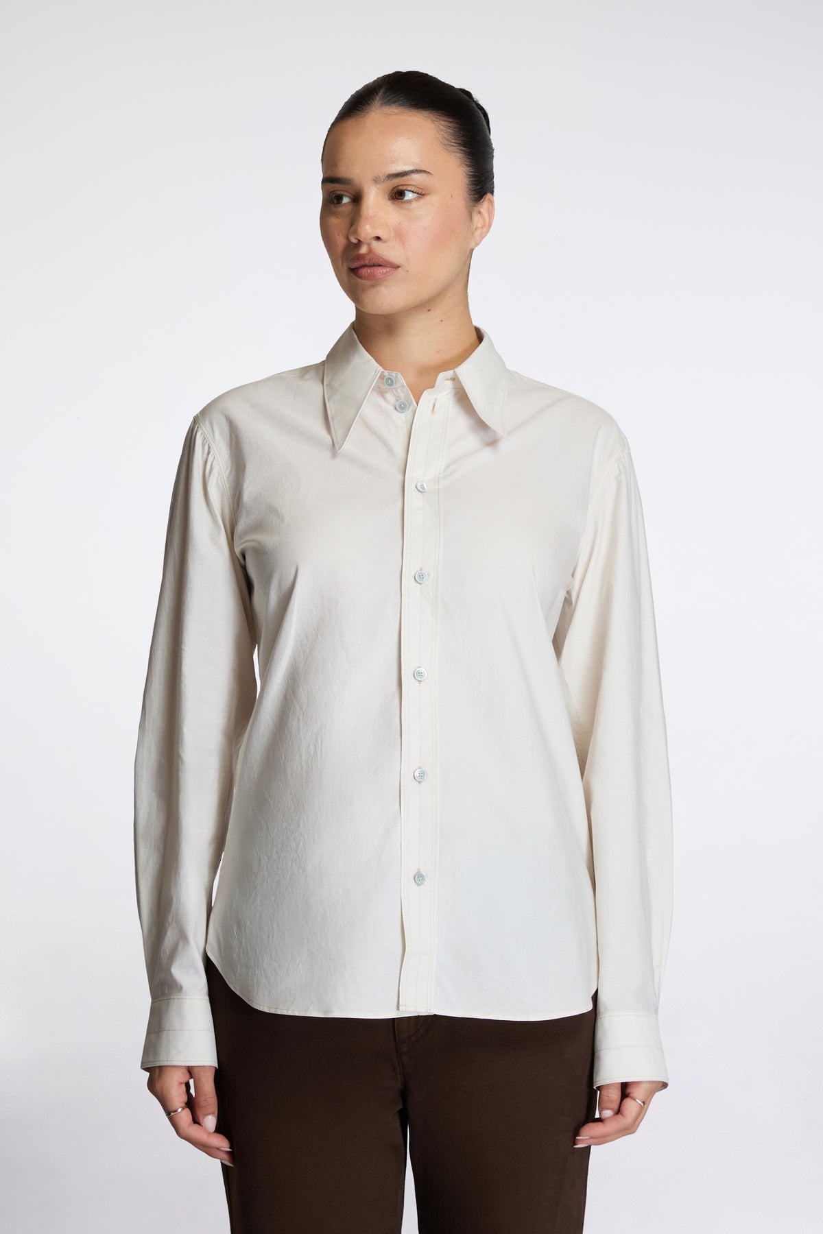 Pointed Collar Shirt Light Cream