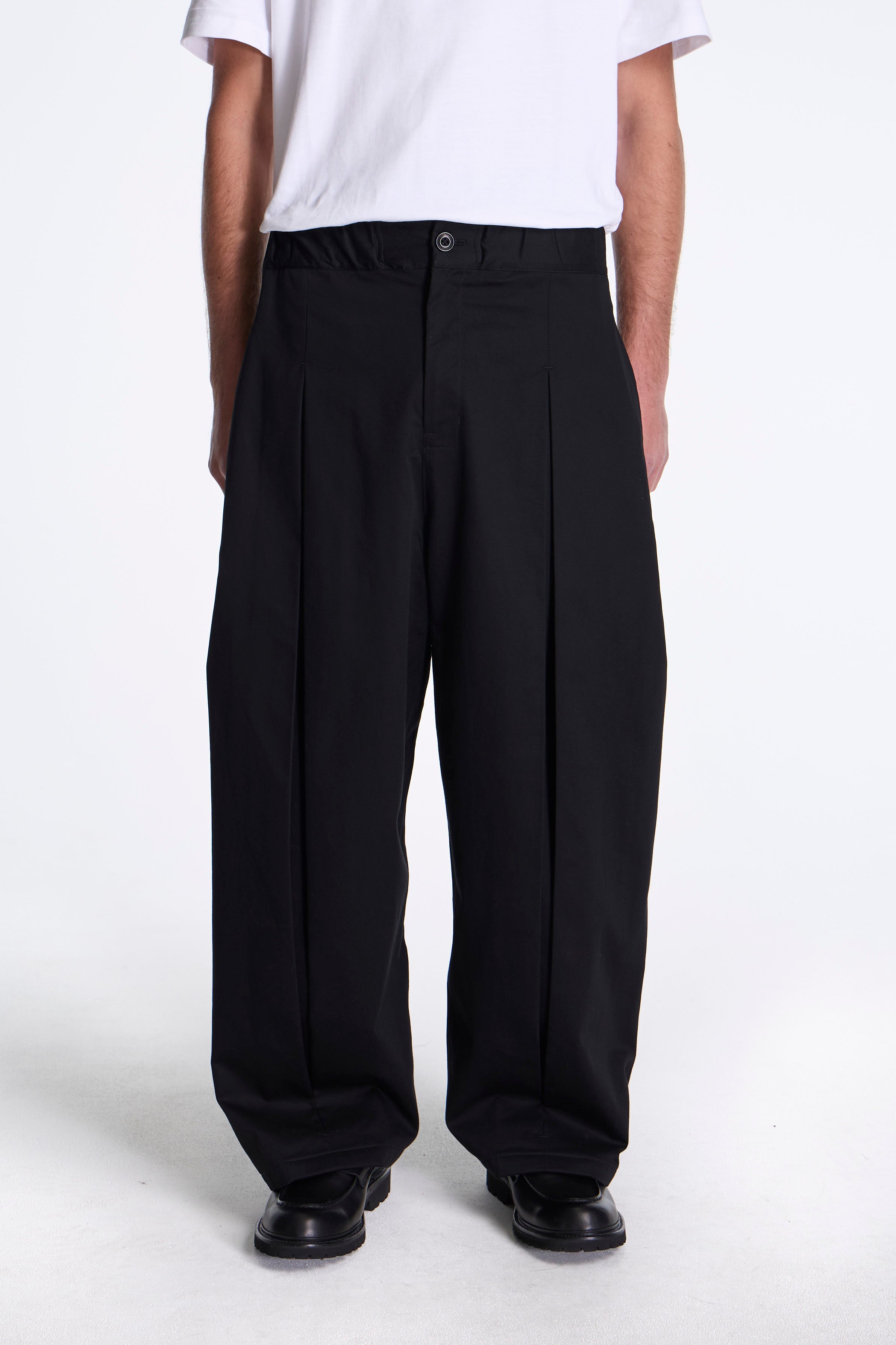 Box Pleat Trouser Black