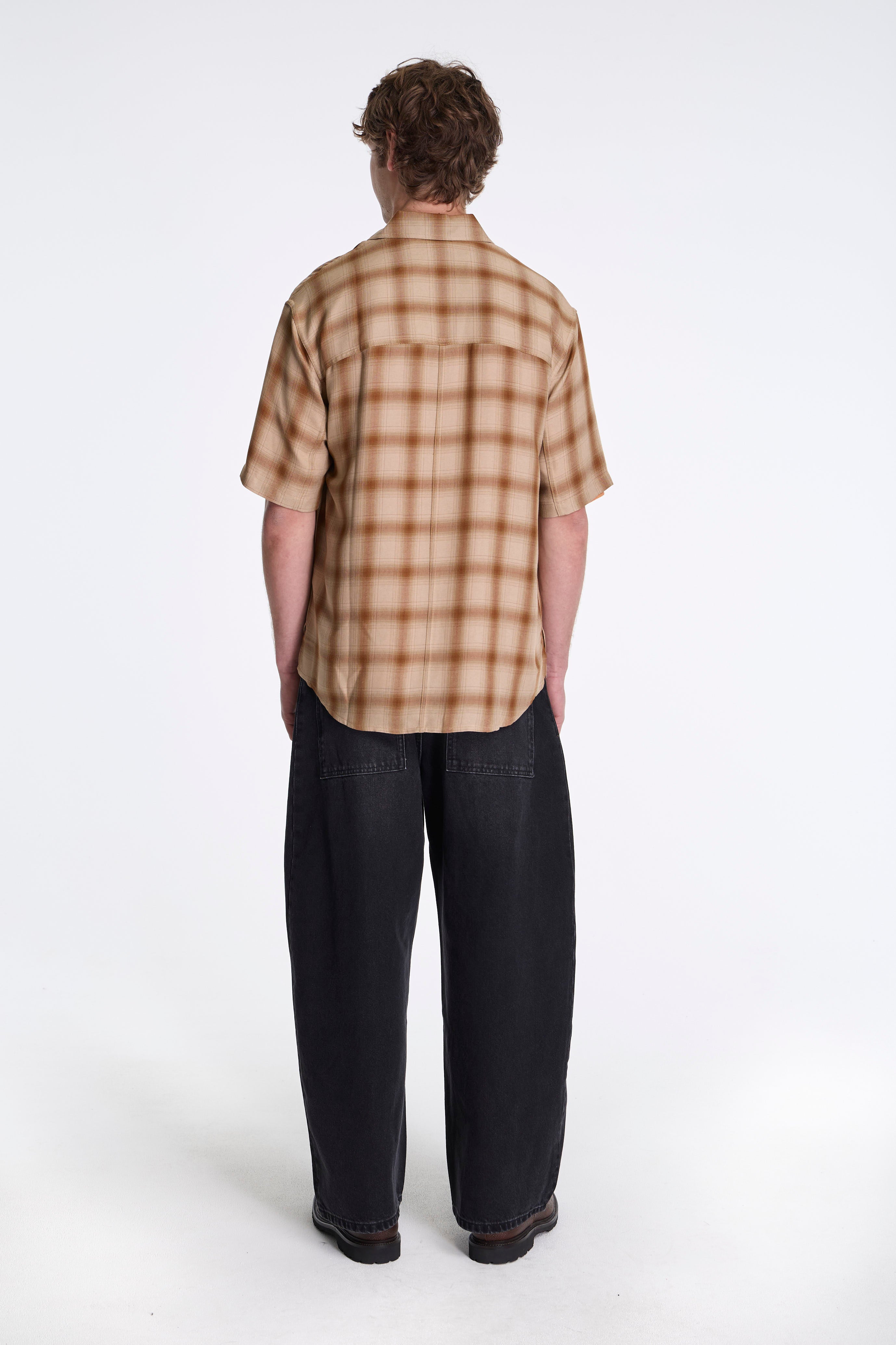 S/S Oversized Shirt Camel