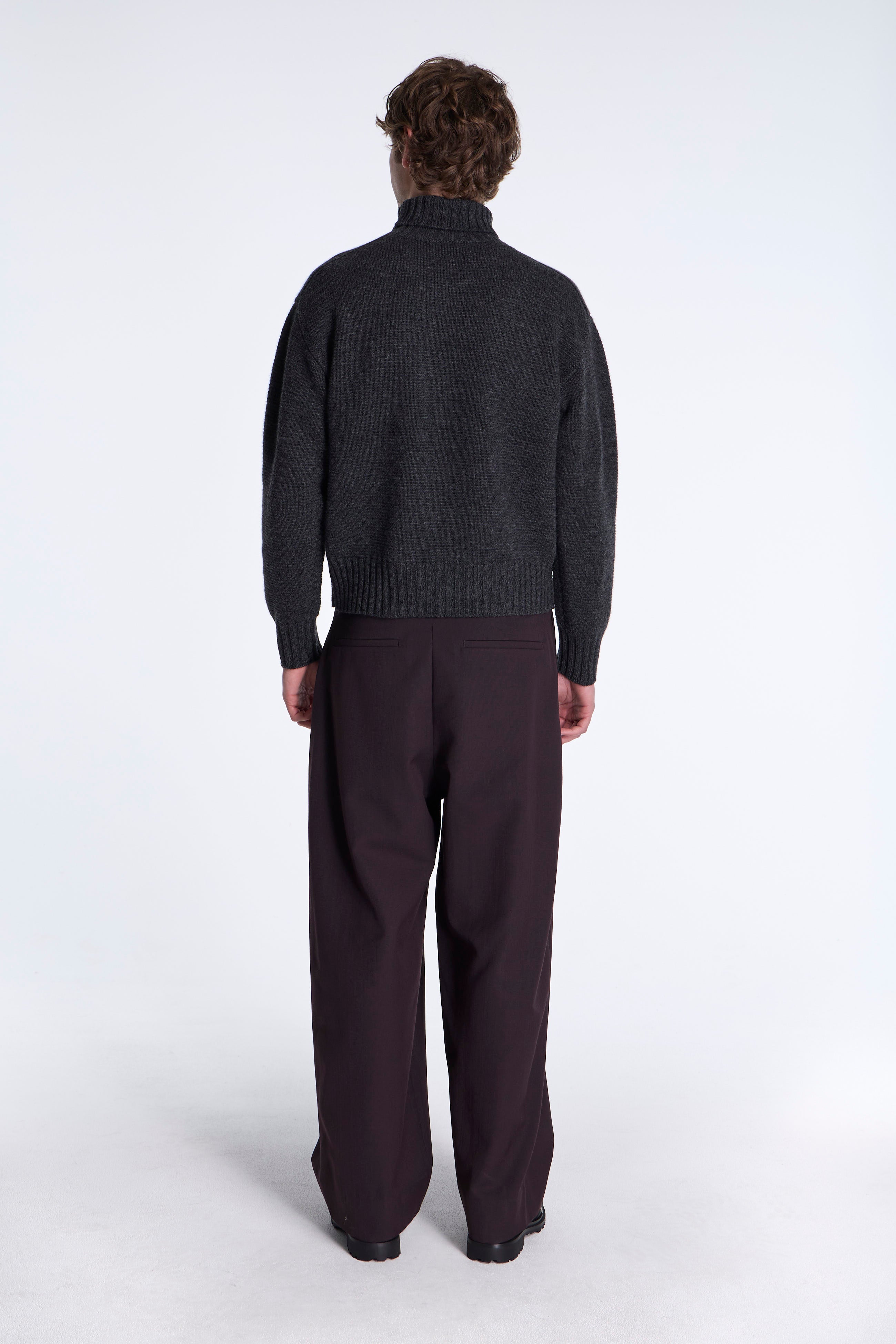 LOT.527 A.R.C Turtleneck Sweater Charcoal