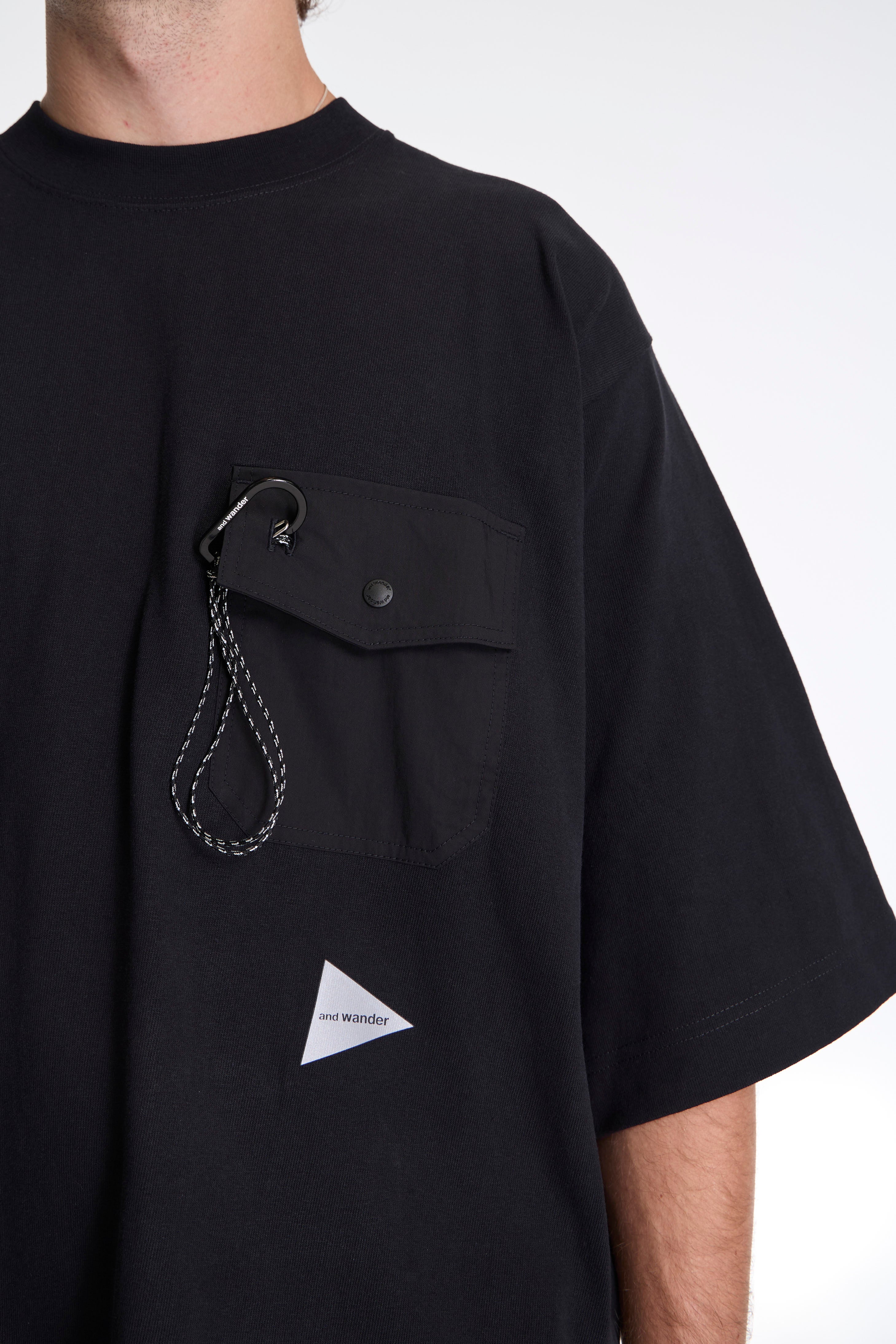 Heavy Cotton Pocket HS Tee Black