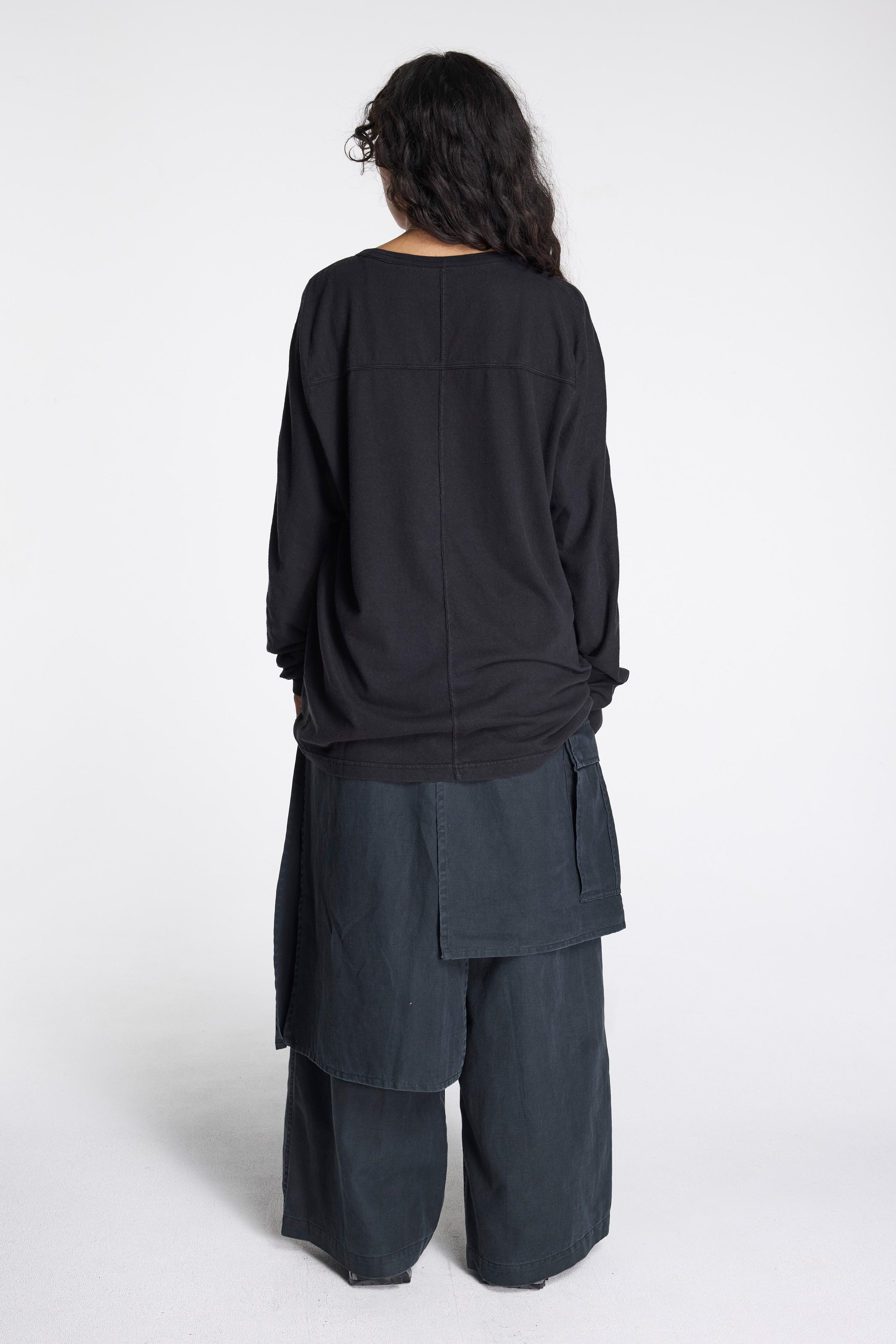 Hemp Cross Oversized L/S T-Shirt Black