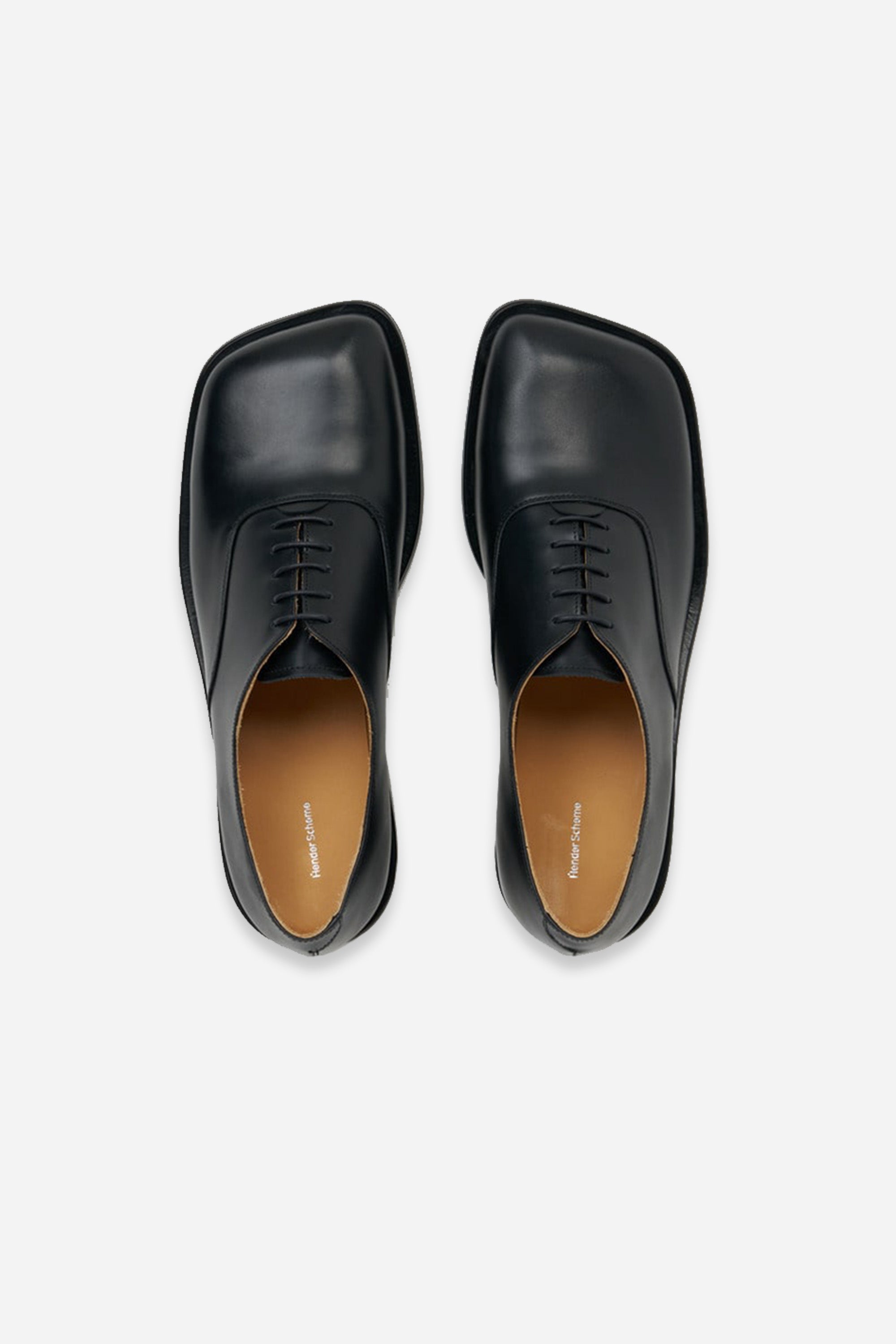 Bear Foot Balmoral Black