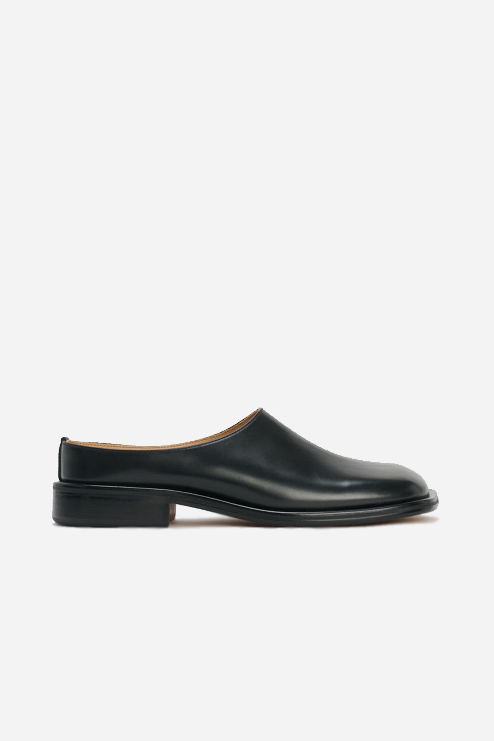Bear Foot Mule Black