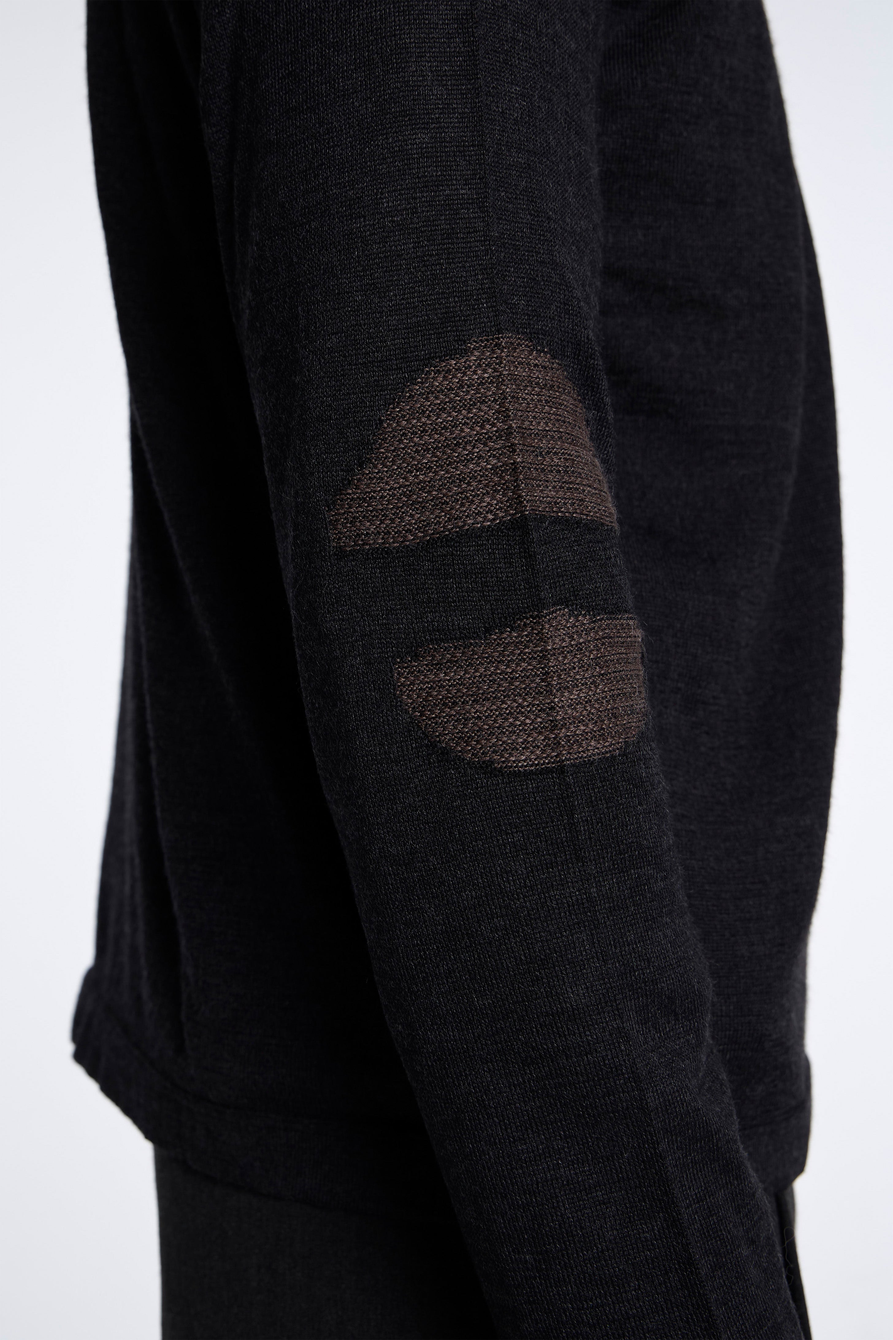 Mediter Knitted Longsleeve Shungite Black