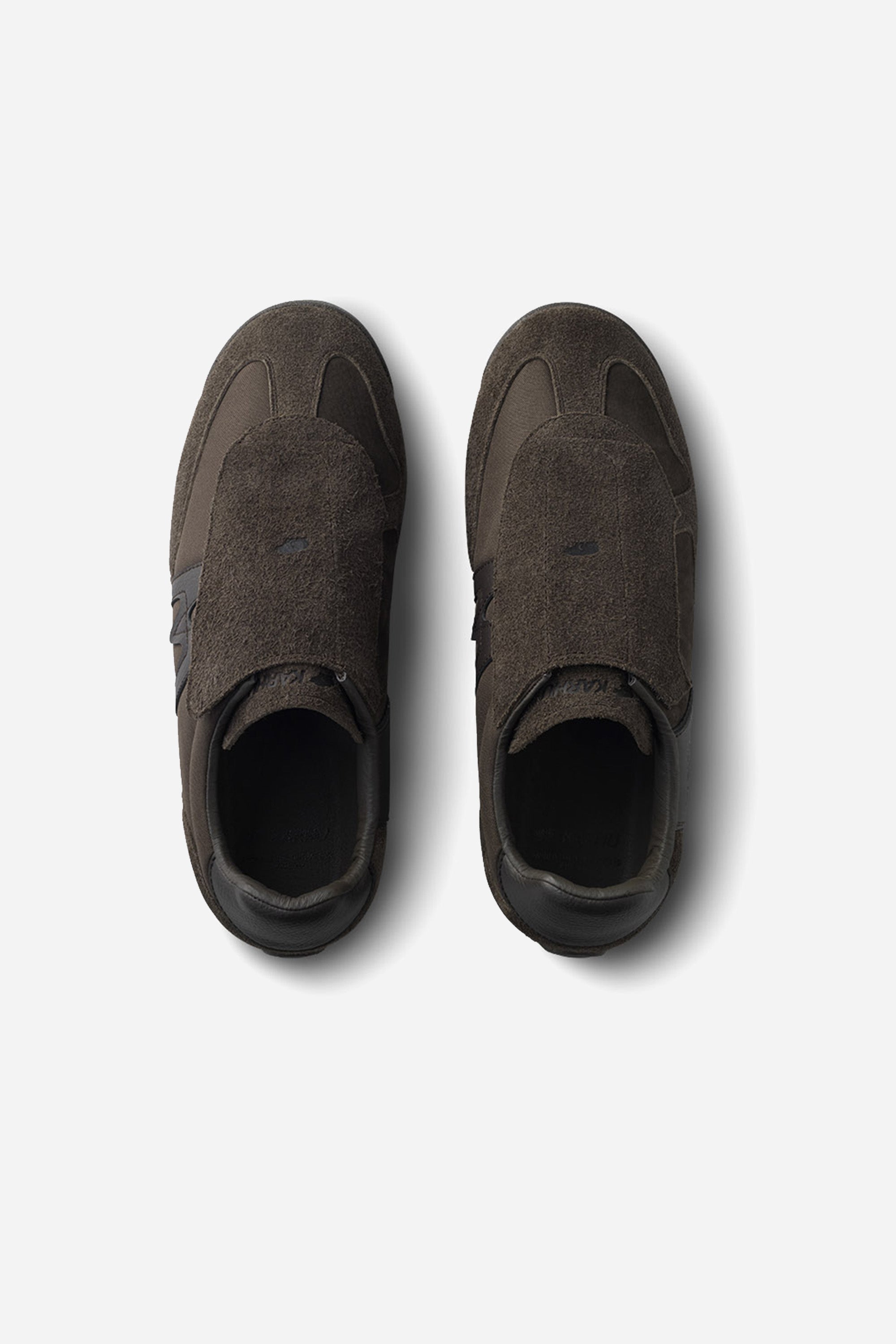 KARHU X ENGINEERED GARMENTS MESTARI SLIP ON - CHOCOLATE / CHOCOLATE