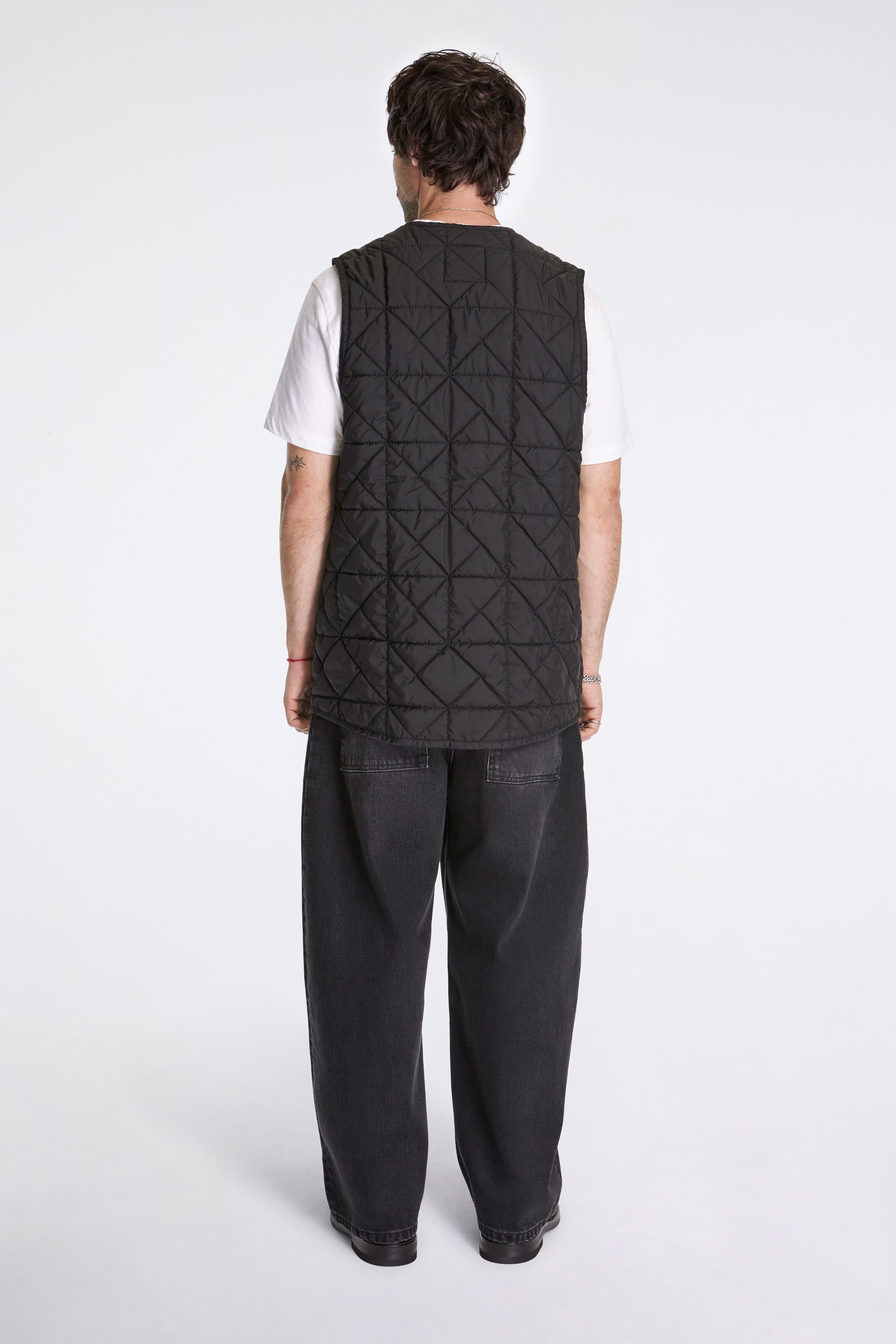 Washed Button Front Thornham Vest Sable/Black