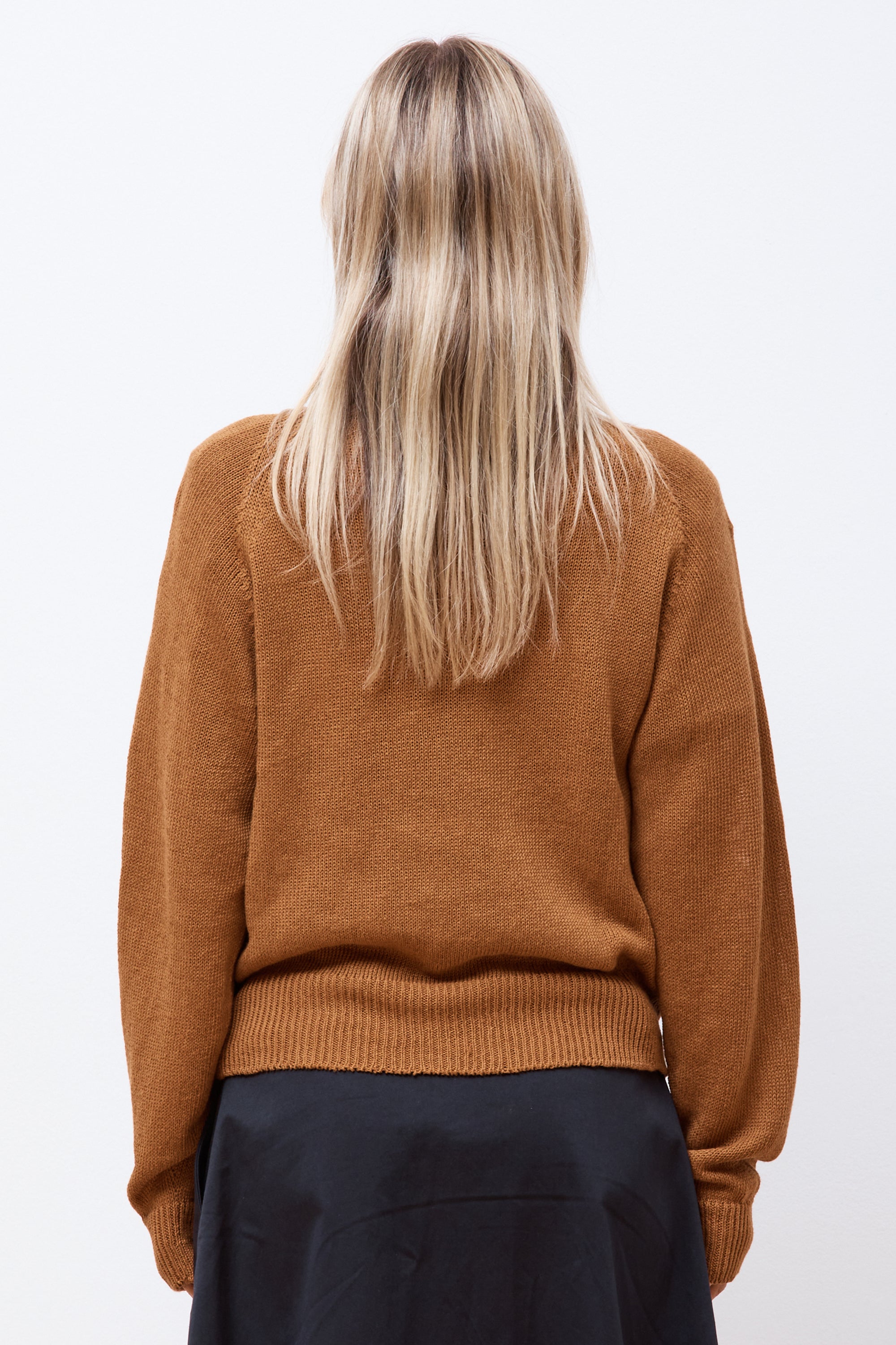 Short Classic Crew Neck Resin