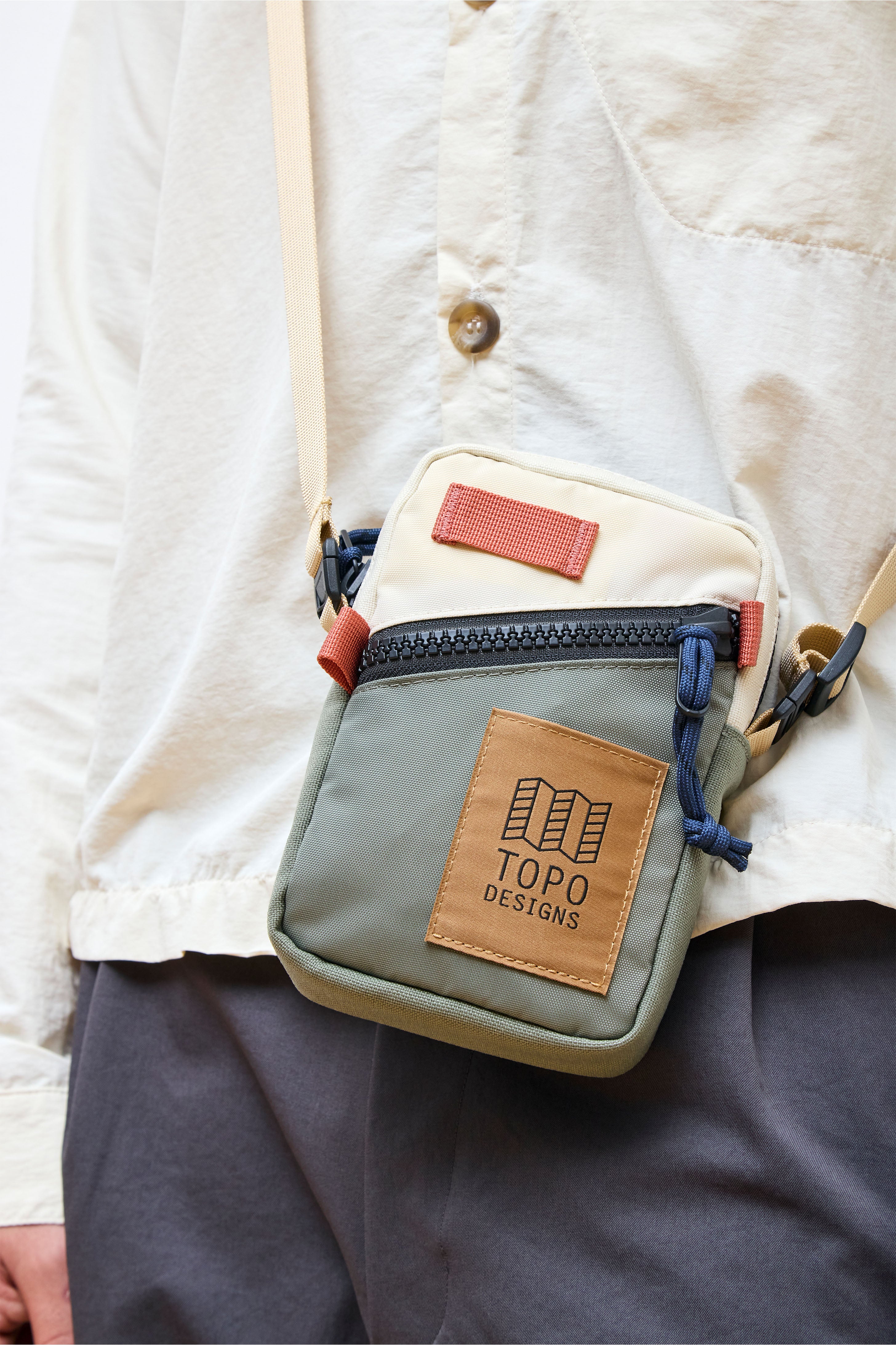 Mini Shoulder Bag Bone White/Beetle