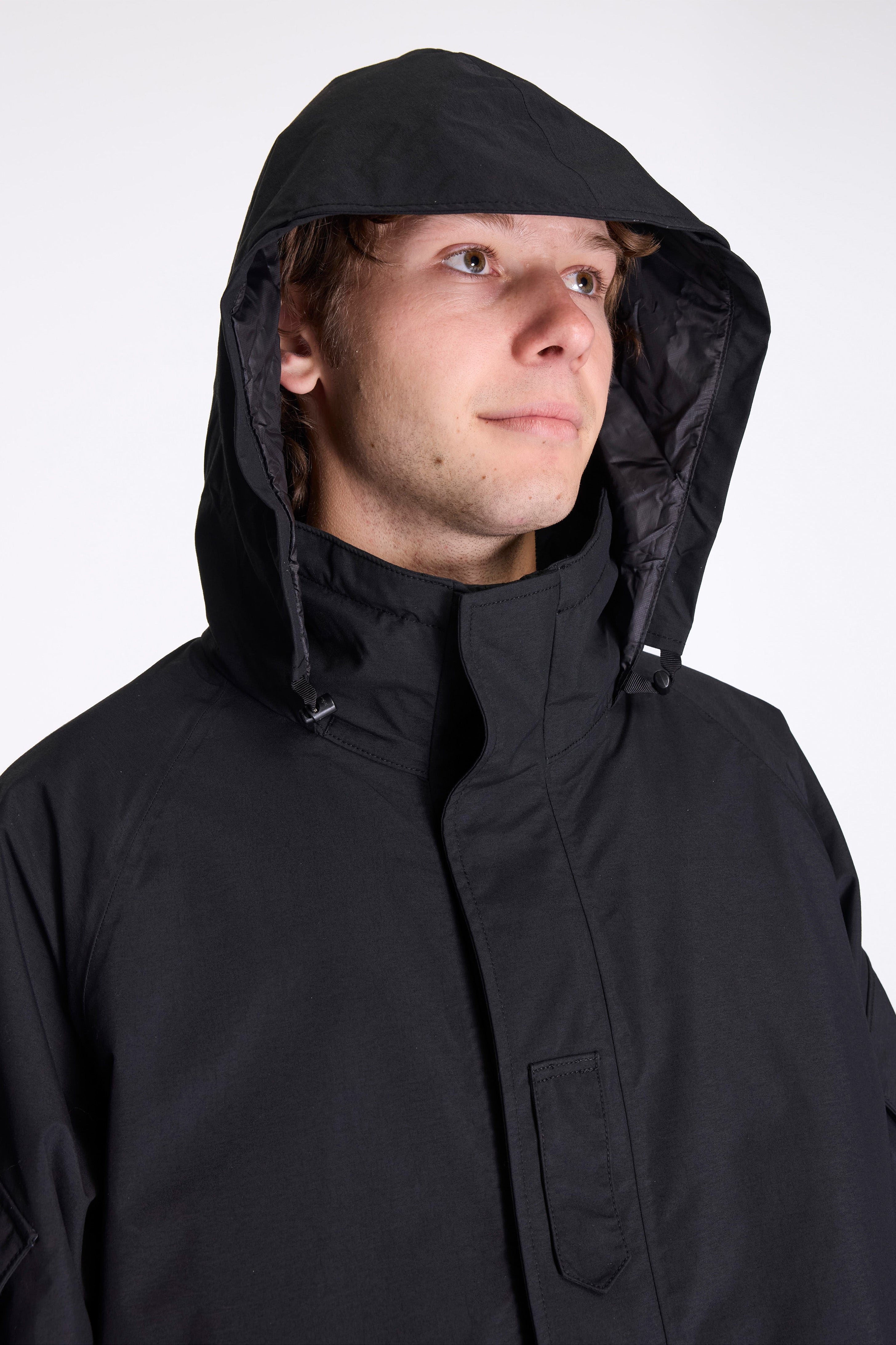 2L Nylon Gore-Tex Cruiser Coat Black