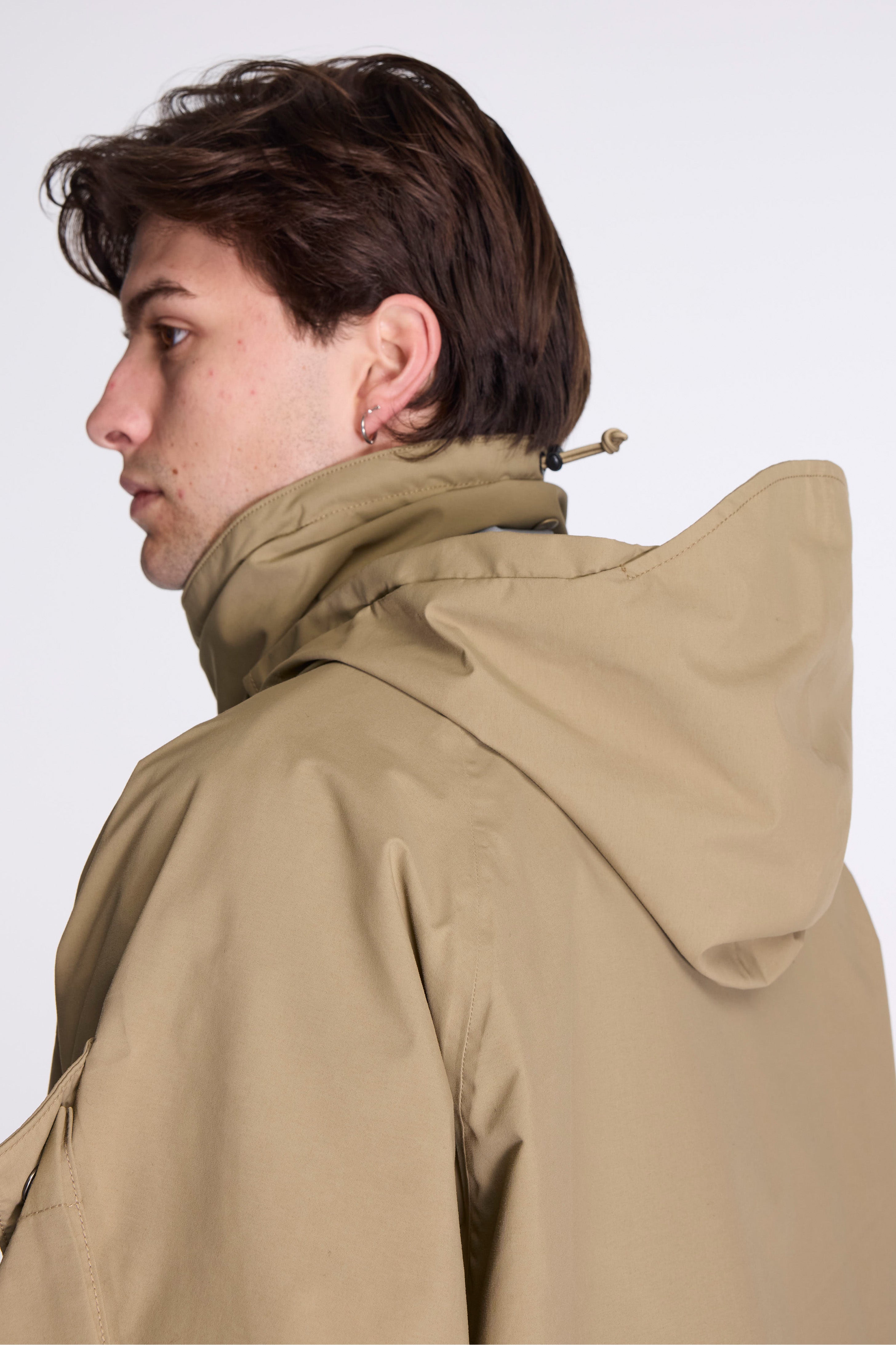 2L Nylon Gore-Tex Cruiser Coat Khaki Beige