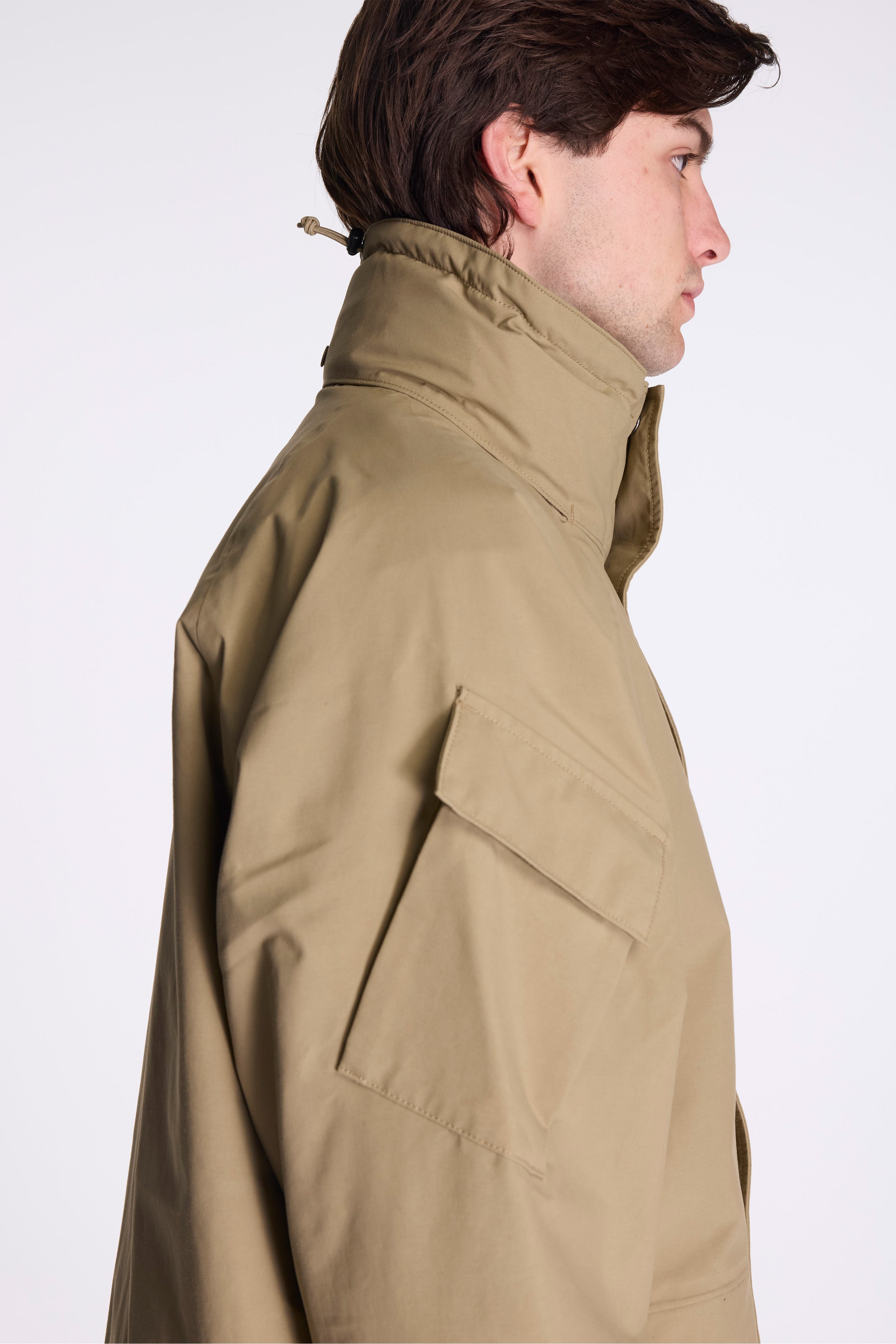 2L Nylon Gore-Tex Cruiser Coat Khaki Beige