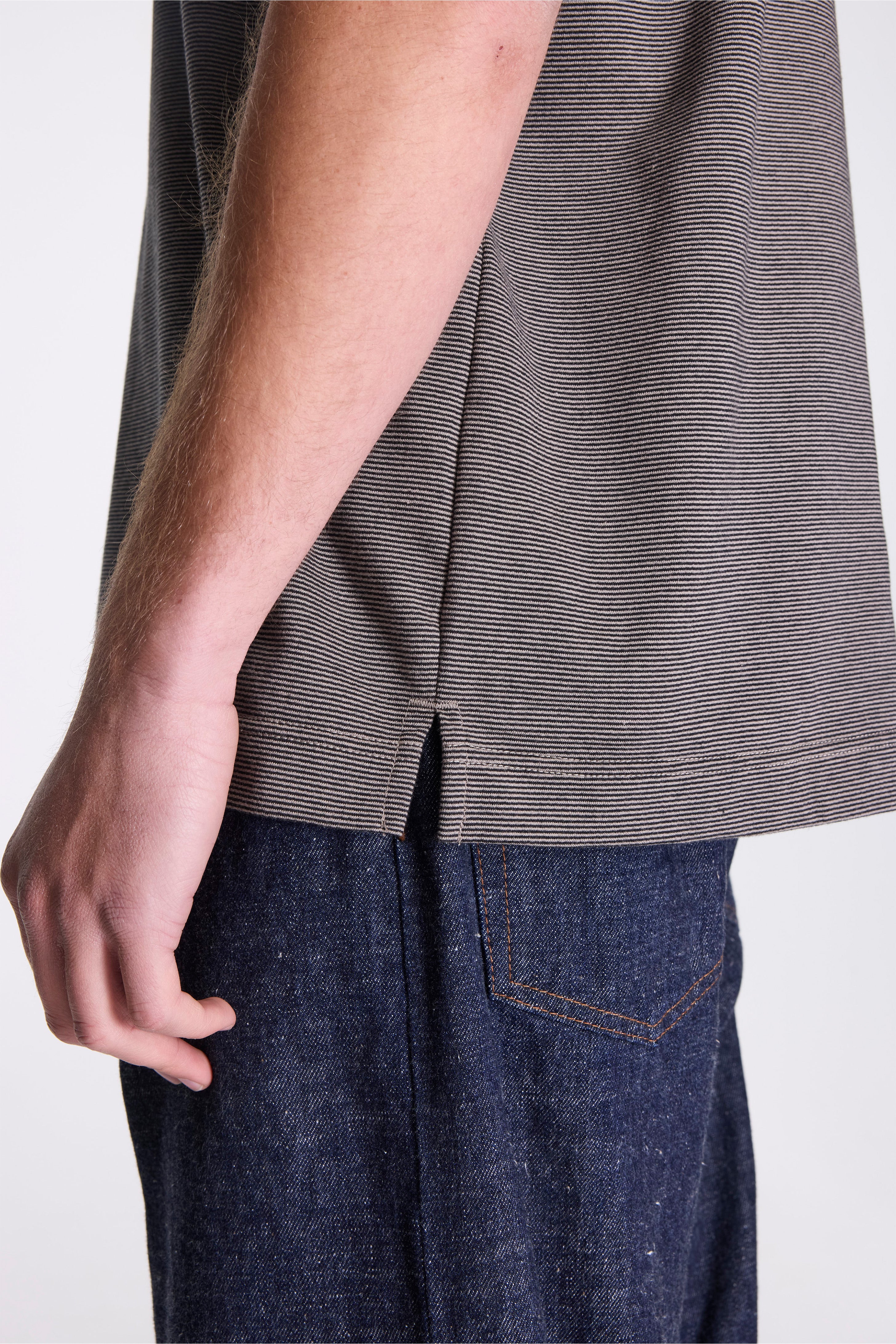 Micro Stripe Pocket Tee Black/Gray