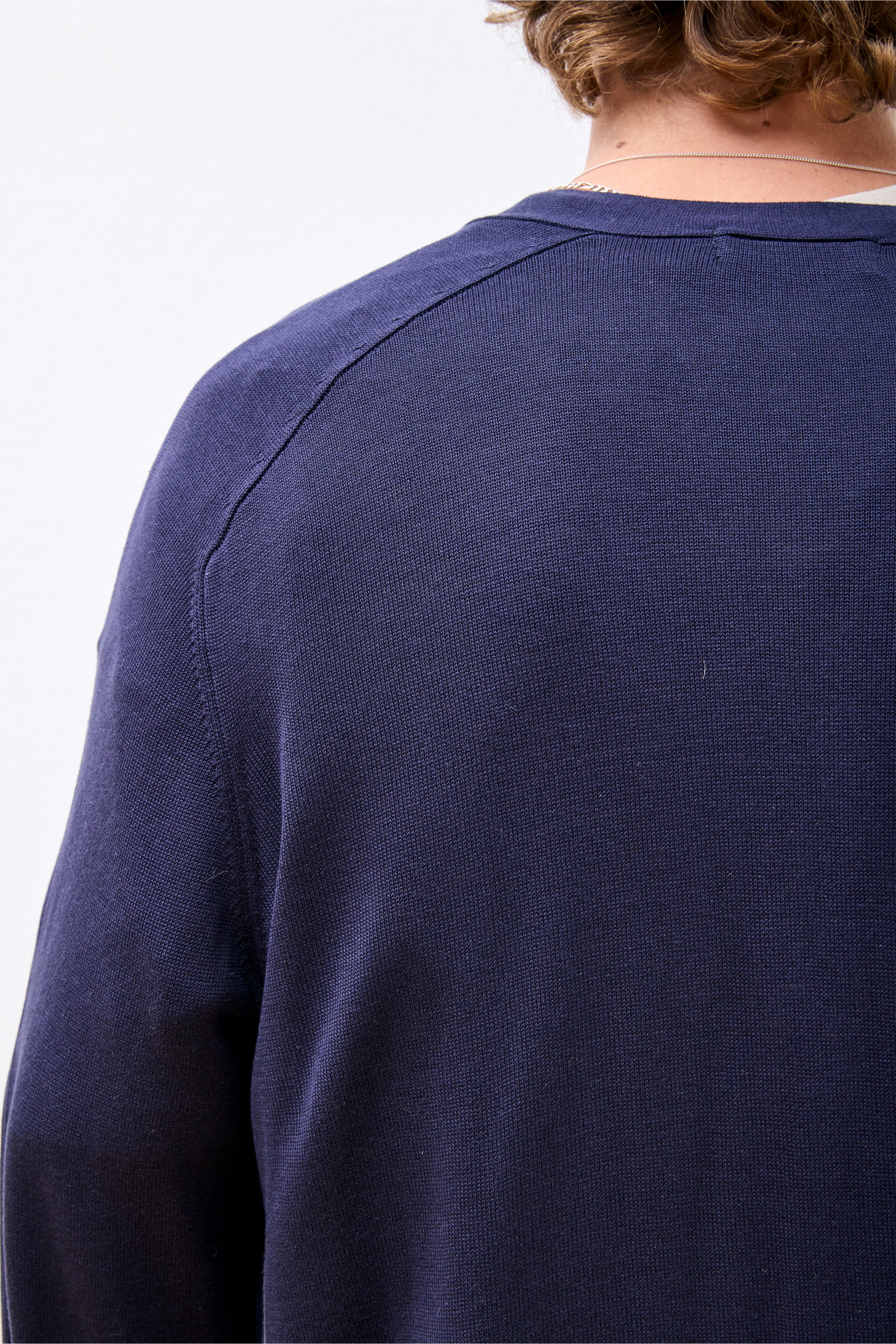 Dweller Cardigan
Silk Yarn Dk. Navy