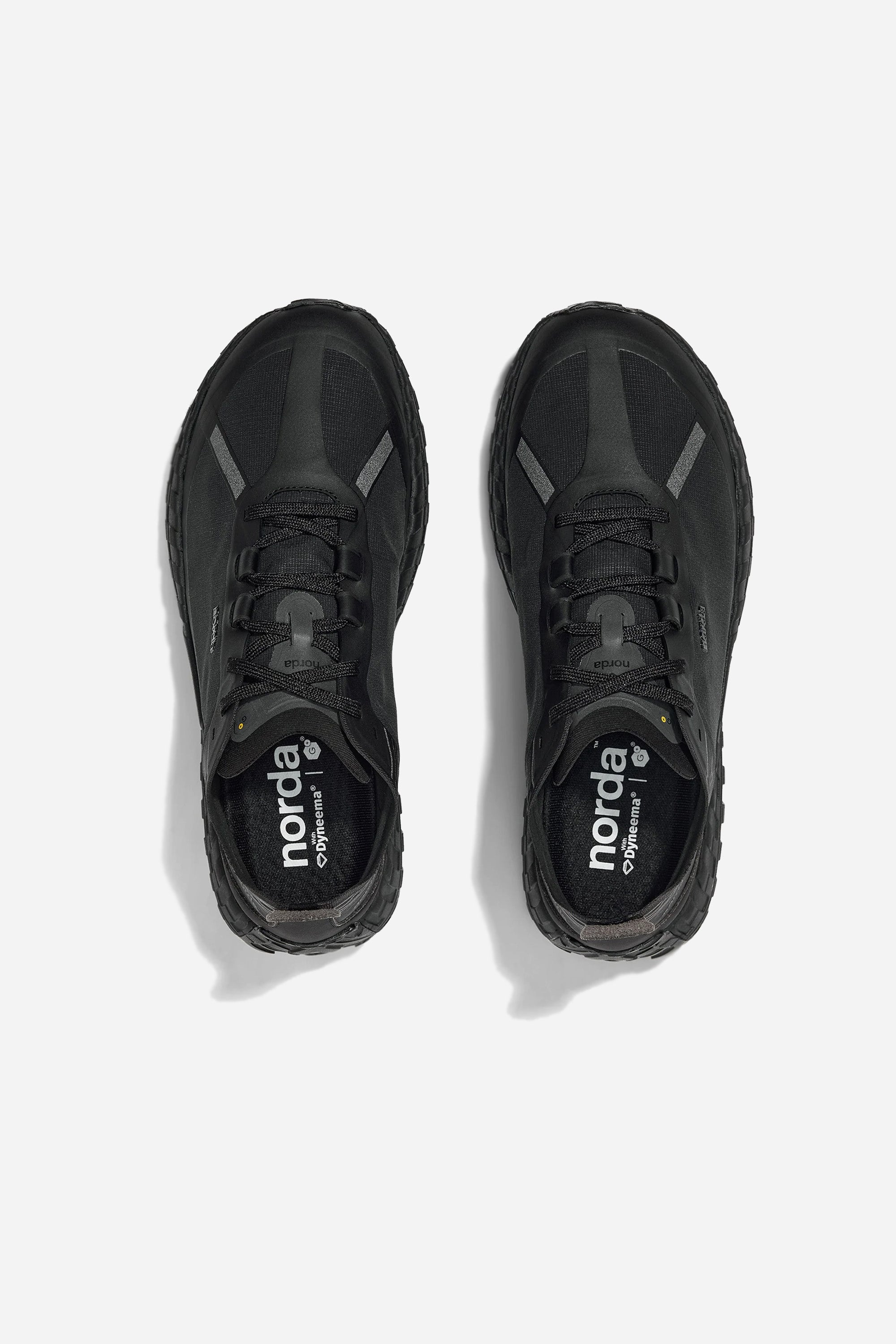 Norda W 001 Stealth Black