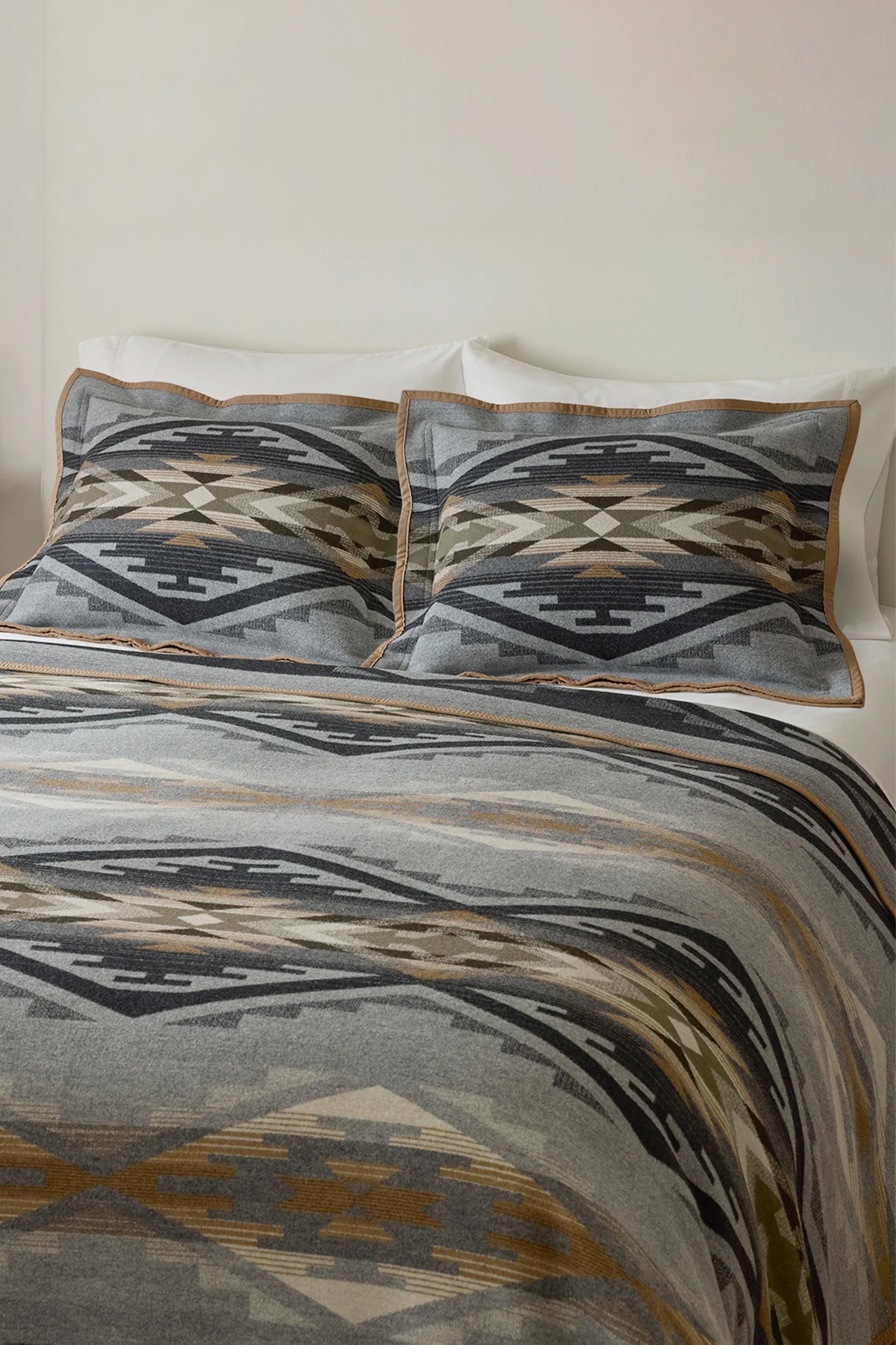 Tumalo Ridge Blanket