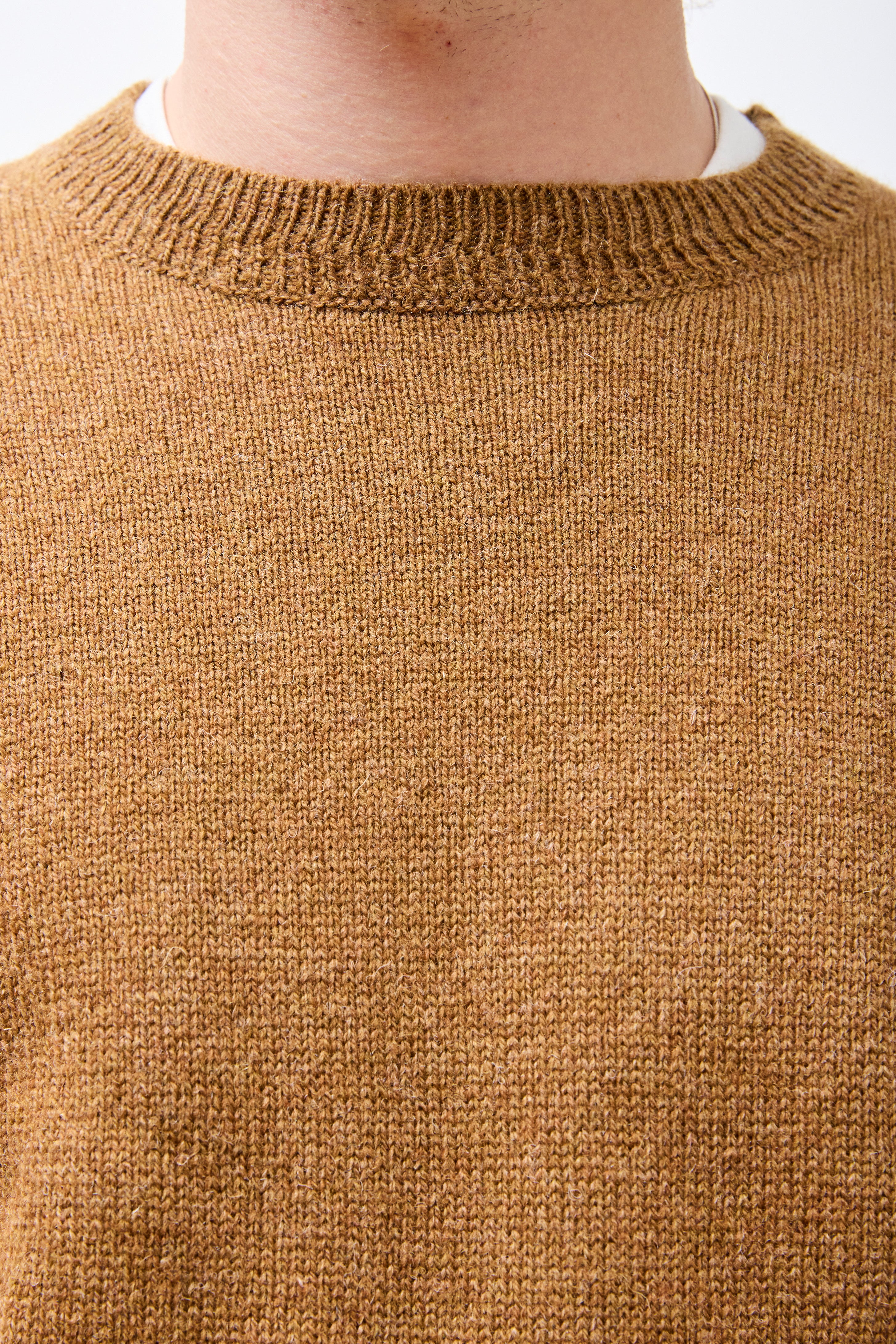 Shetland Wool Crew Carmel Heather